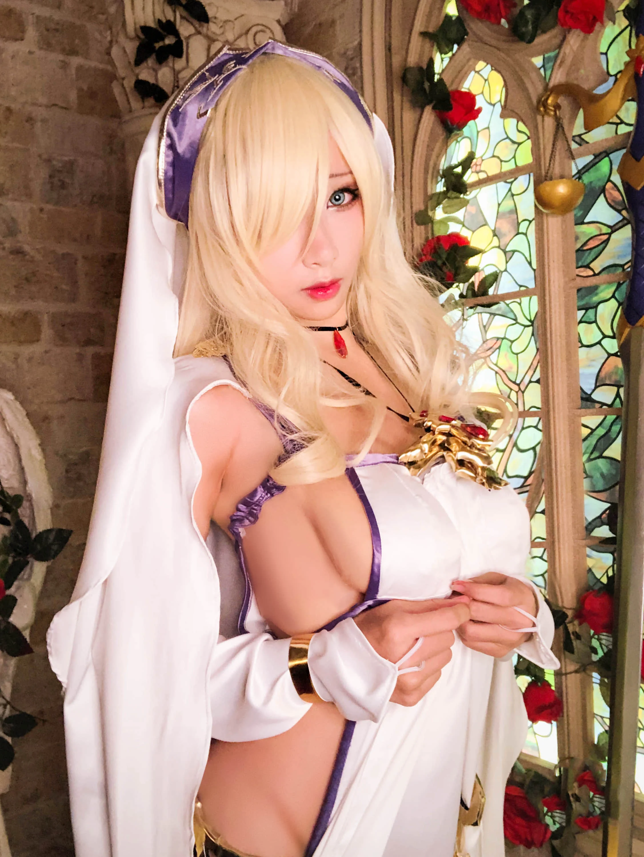 Đọc truyện hentai Tuyển tập Albums siêu phẩm Cosplay - Chap 807 - Hane Ame - Sword Maiden