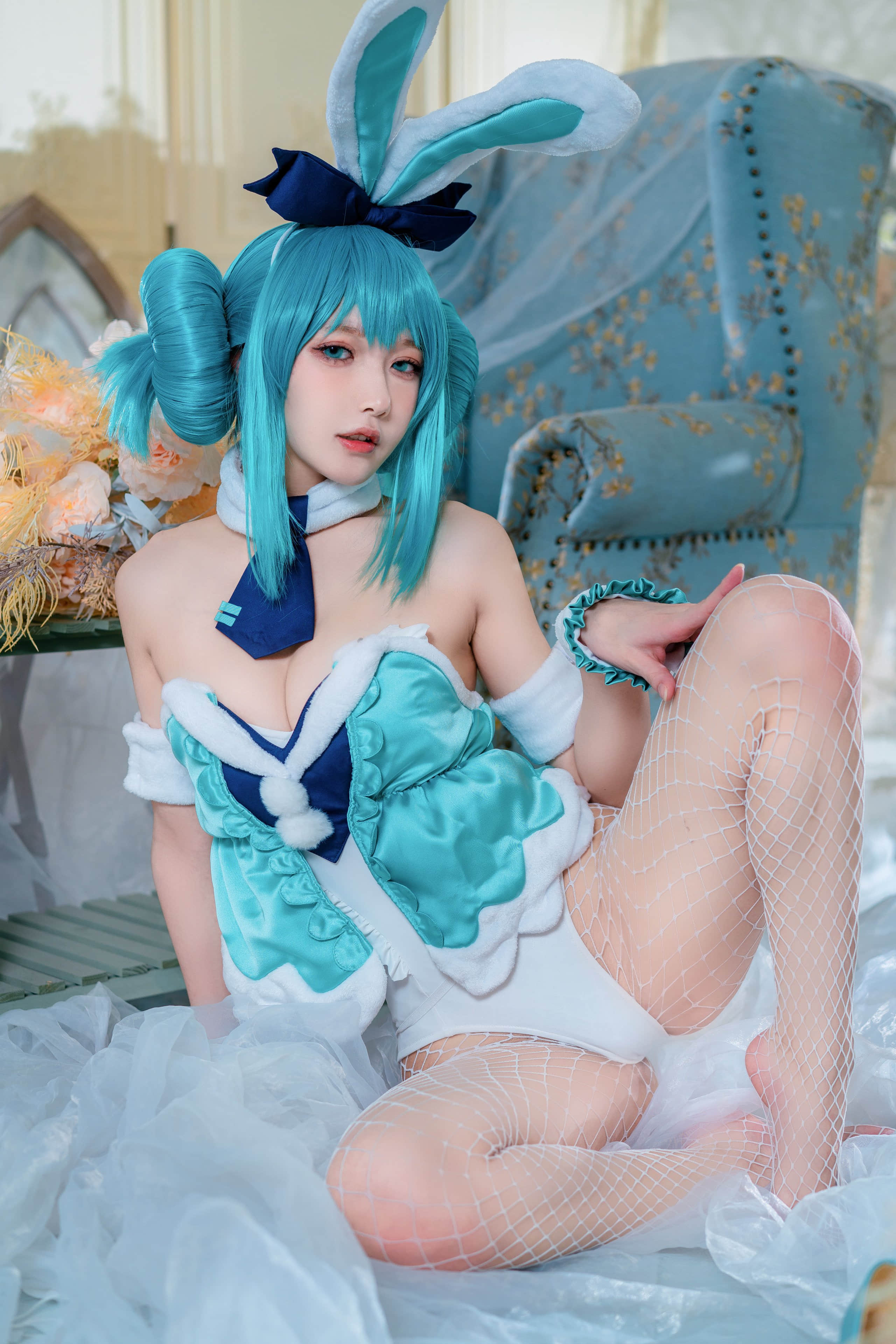Đọc truyện hentai Tuyển tập Albums siêu phẩm Cosplay - Chap 842 - A Bao is also a bunny girl - NO.30 White Rabbit Miku