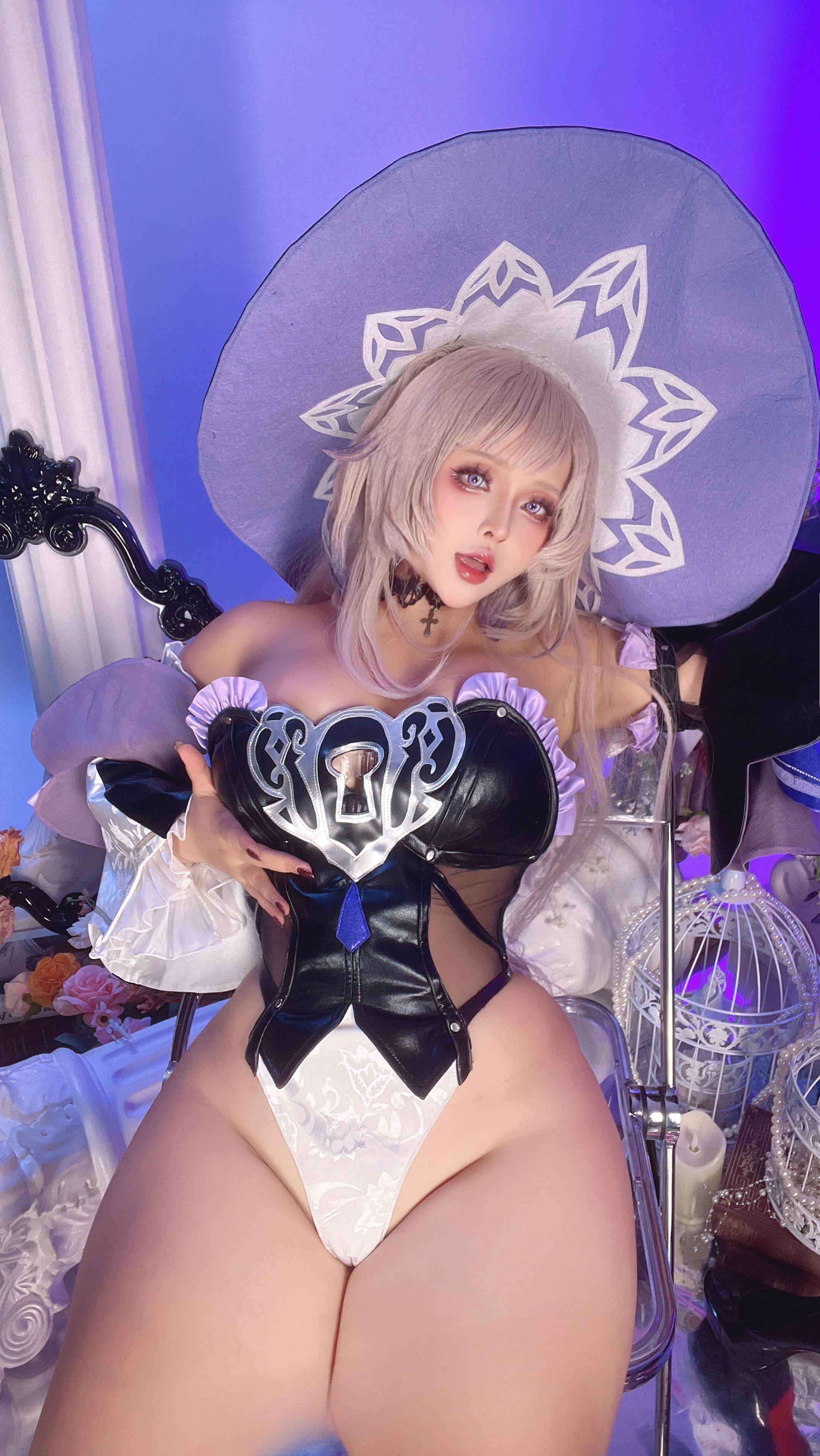 Đọc truyện hentai Tuyển tập Albums siêu phẩm Cosplay - Chap 1075 - Sayo Momo - The Herta (Honkai：Star Rail)