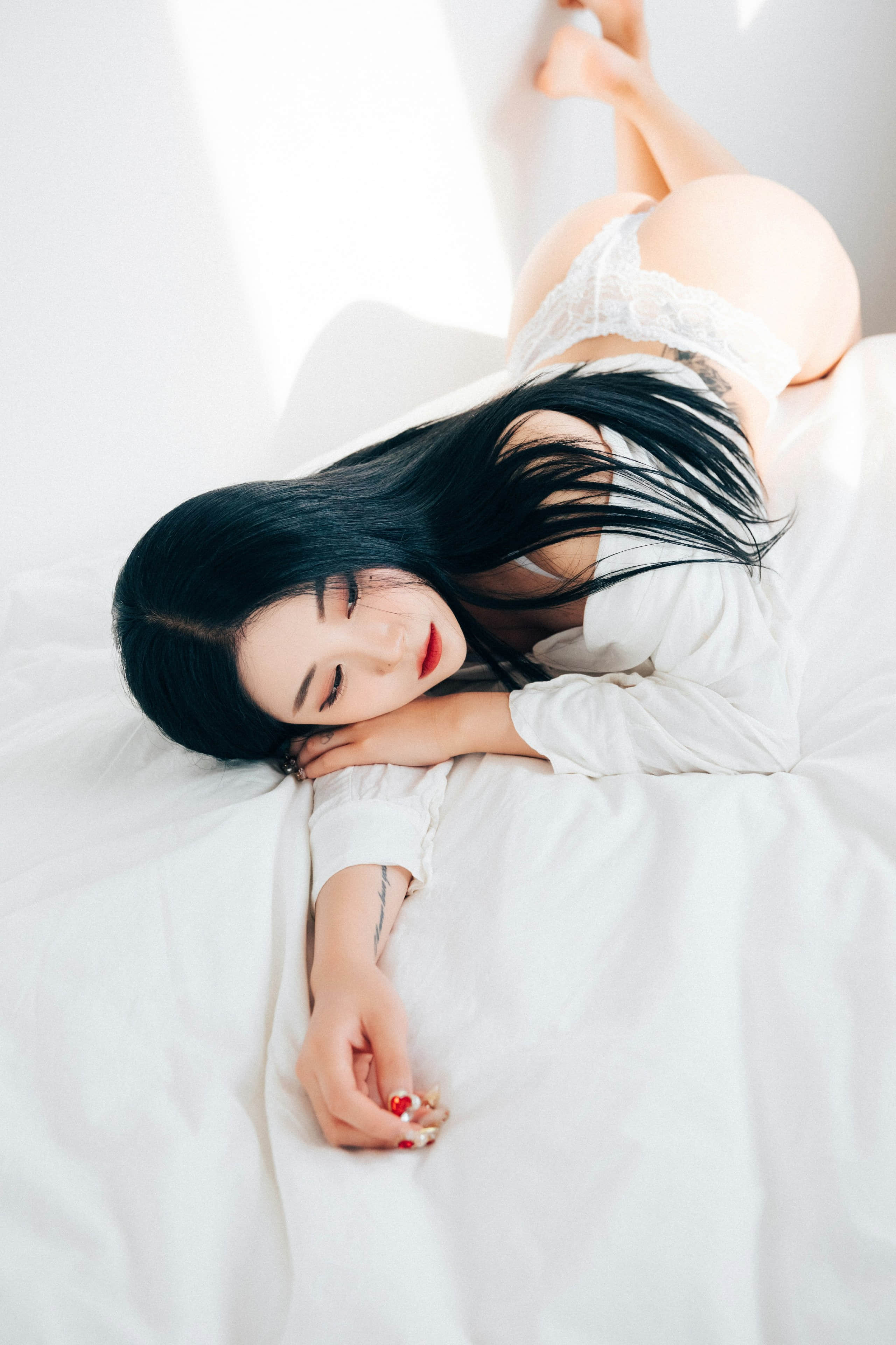 Đọc truyện hentai Tuyển tập Albums siêu phẩm Cosplay - Chap 775 - [Loozy] The undress - Bomi