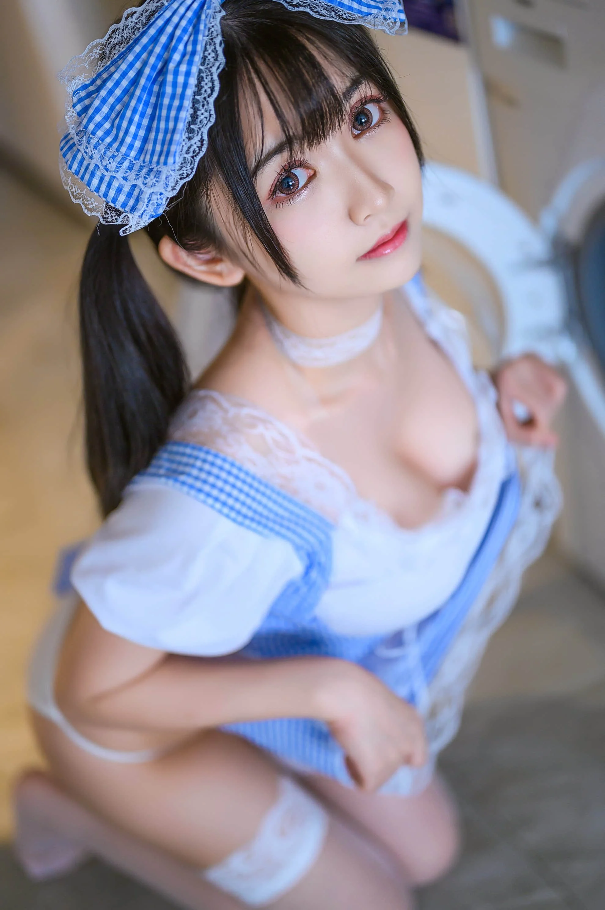 Đọc truyện hentai Tuyển tập Albums siêu phẩm Cosplay - Chap 873 - Eel Fei Blue and White Maid