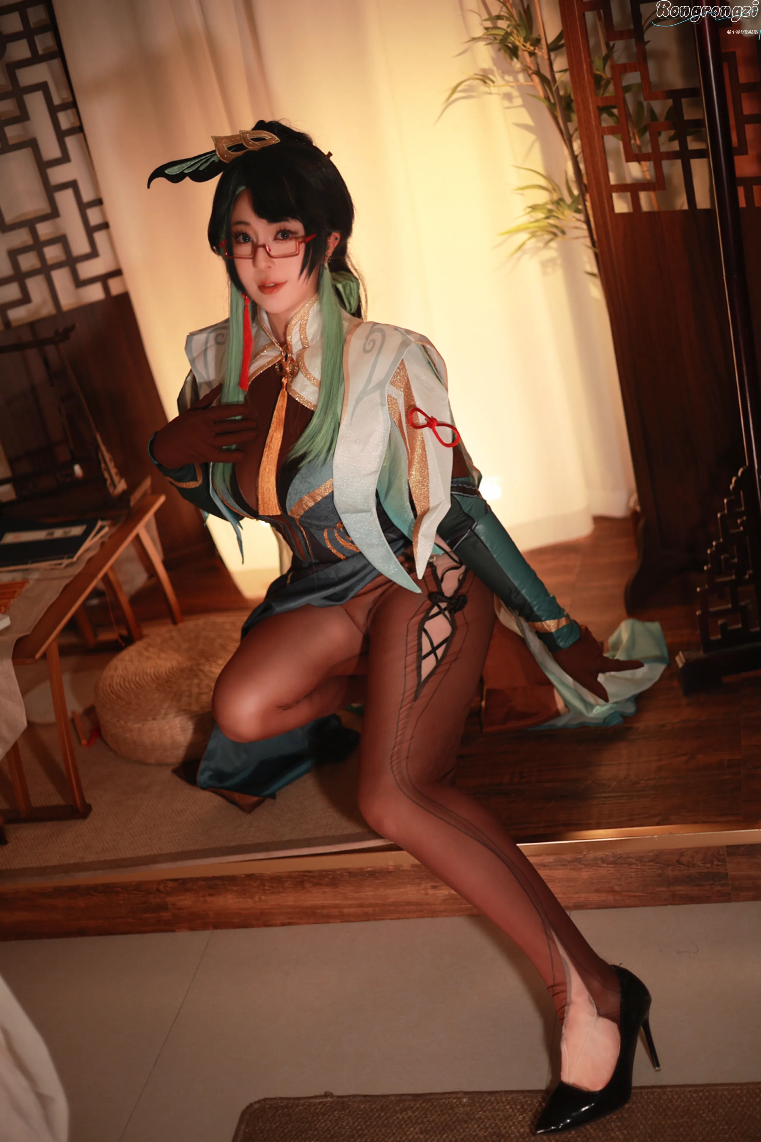 Đọc truyện hentai Tuyển tập Albums siêu phẩm Cosplay - Chap 954 - Xiao Rongzi Guguguw - Original God Xianyun