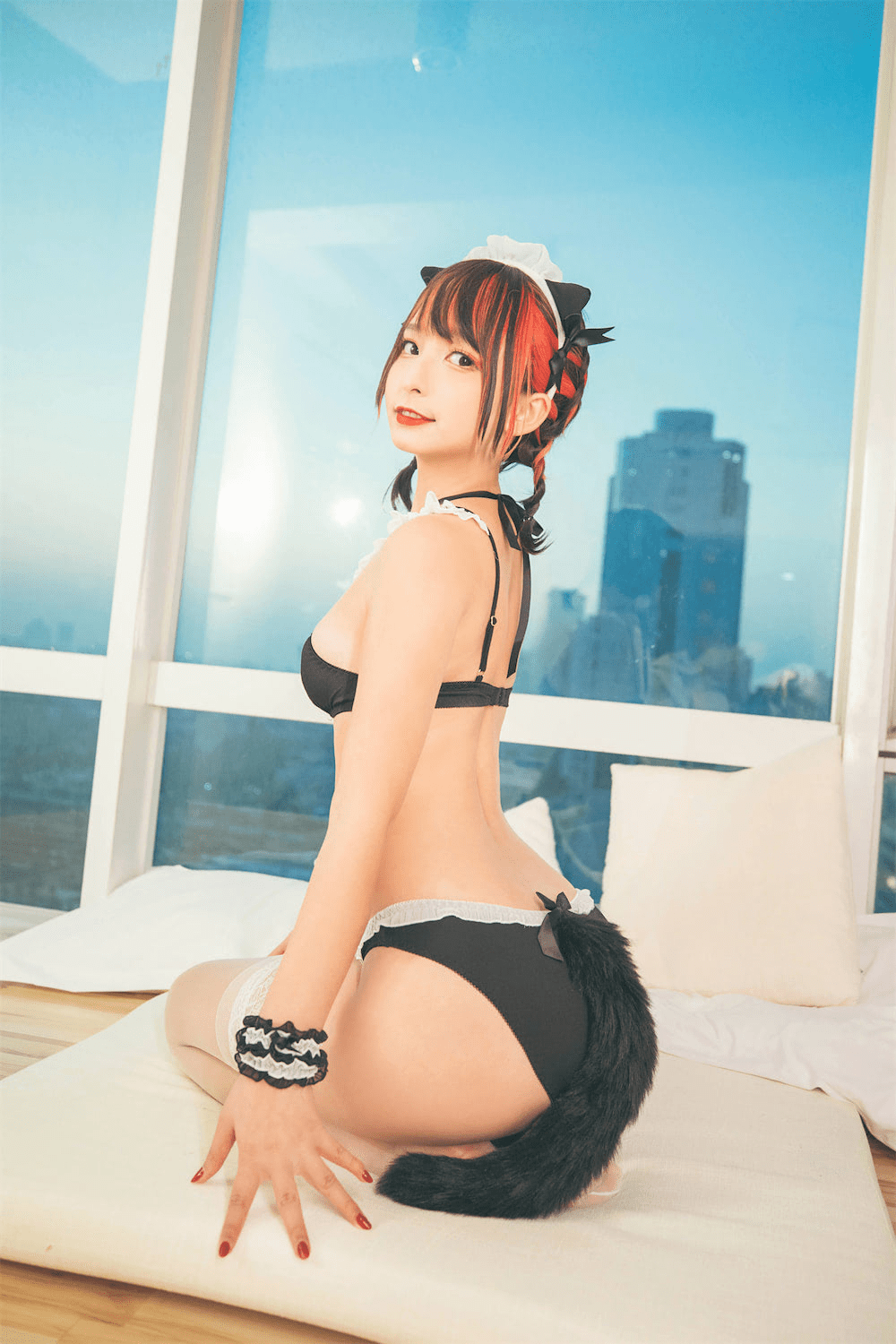Đọc truyện hentai Tuyển tập Albums siêu phẩm Cosplay - Chap 854 - Kagura board Midwinter NO.072 Black and white cat (Absolute project) + 2V