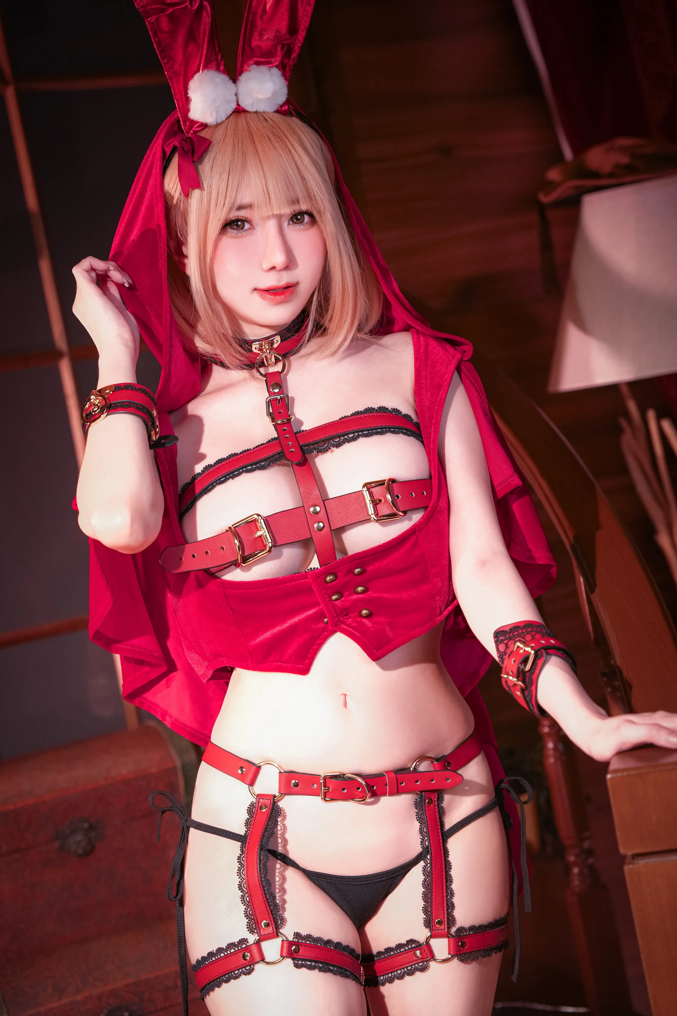 Đọc truyện hentai Tuyển tập Albums siêu phẩm Cosplay - Chap 1073 - Sally Dorasnow - Red Riding Hood