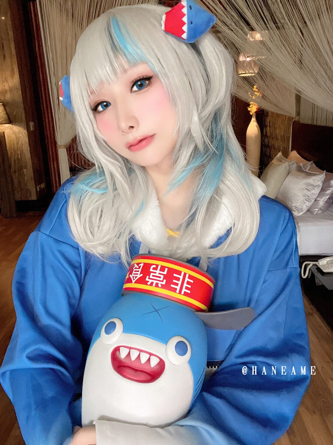 Đọc truyện hentai Tuyển tập Albums siêu phẩm Cosplay - Chap 764 - Hane Ame - Gawr Gura