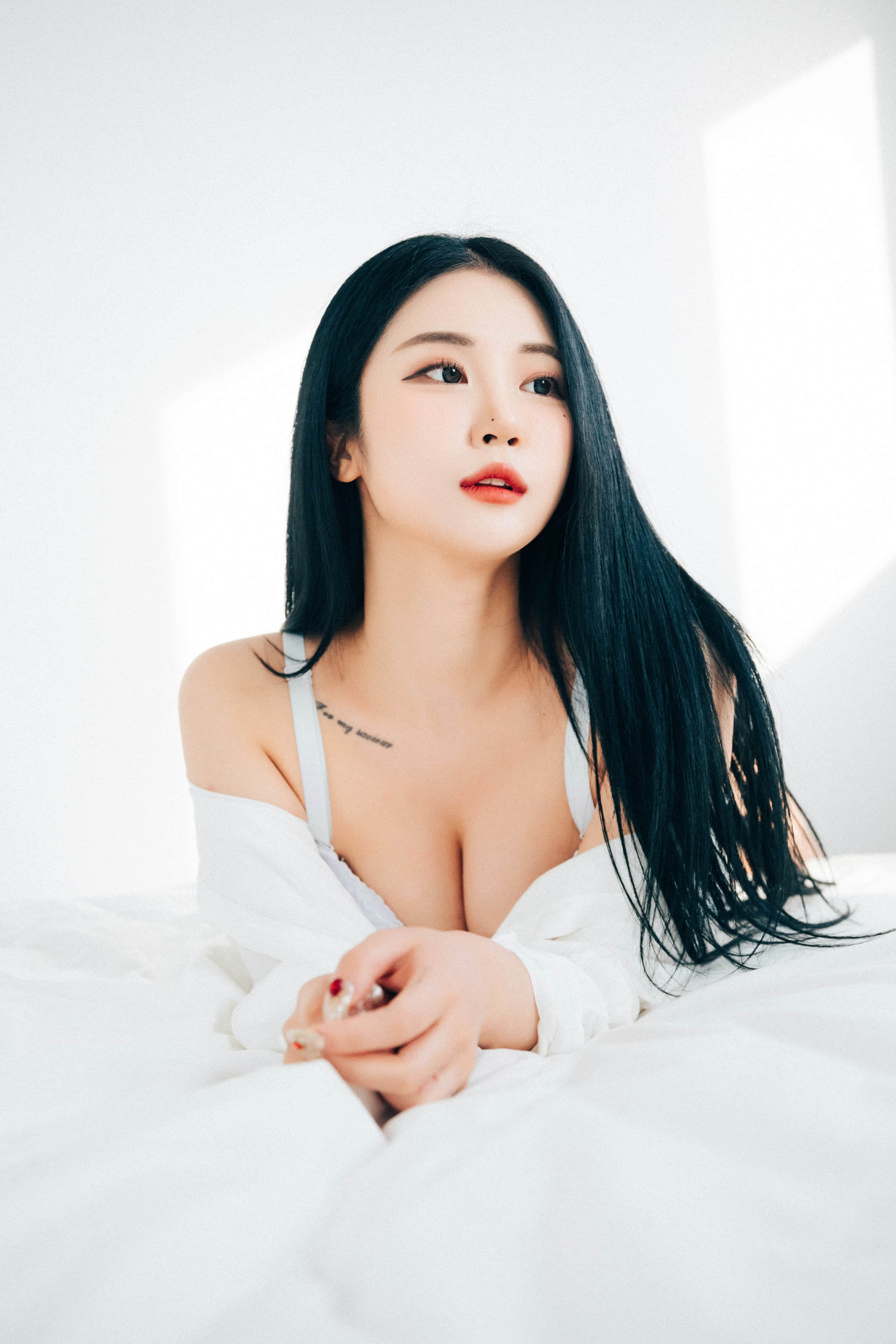 Đọc truyện hentai Tuyển tập Albums siêu phẩm Cosplay - Chap 775 - [Loozy] The undress - Bomi