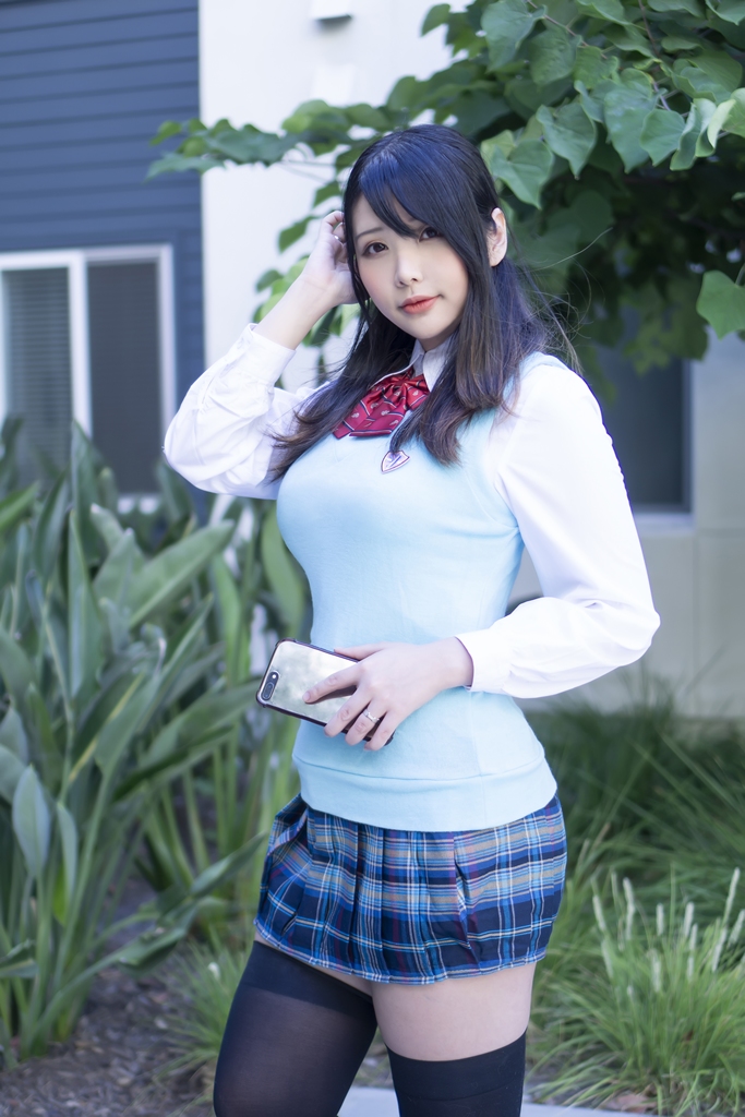 Đọc truyện hentai Tuyển tập Albums siêu phẩm Cosplay - Chap 821 - Hana Bunny – School Idol