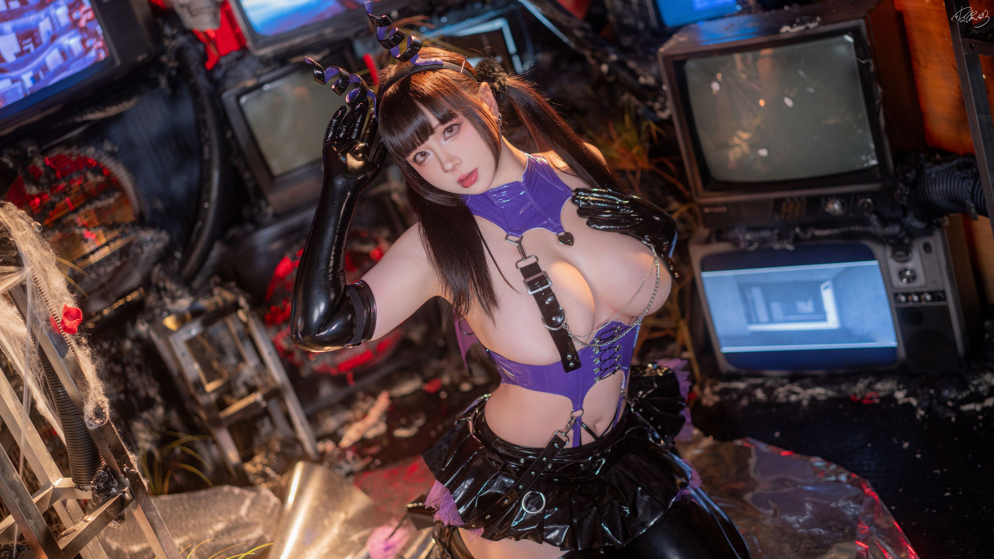 Đọc truyện hentai Tuyển tập Albums siêu phẩm Cosplay - Chap 1039 - Pipi Nai - Cyber ​​Succubus