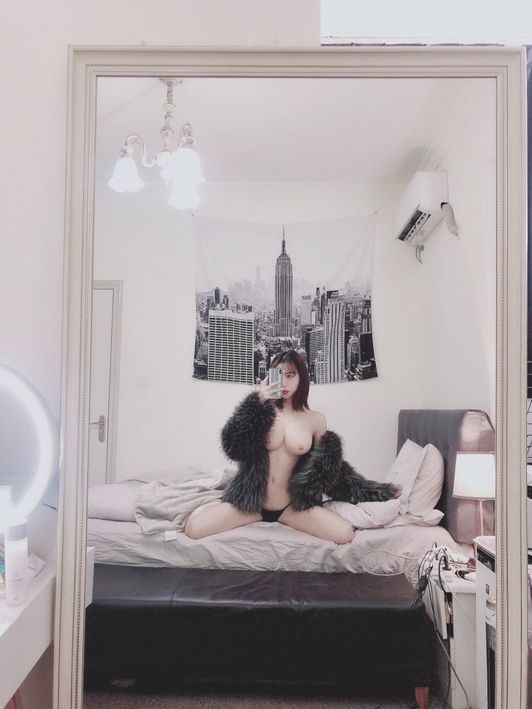 Đọc truyện hentai Tuyển tập Albums siêu phẩm Cosplay - Chap 655 - Large scale - Goddess leaked