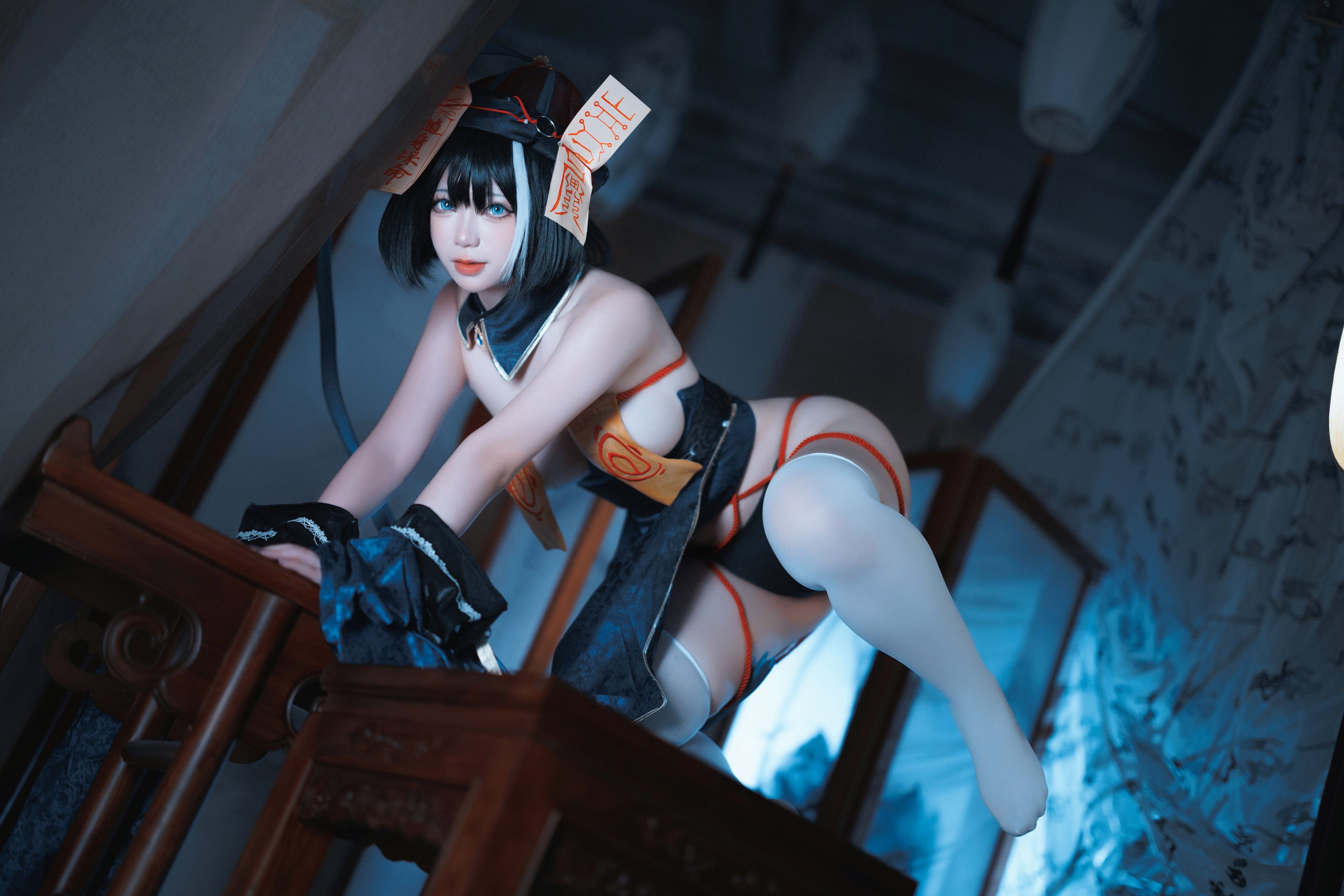 Đọc truyện hentai Tuyển tập Albums siêu phẩm Cosplay - Chap 560 - Yingluojiang w Azur Lane Huajia Zombie