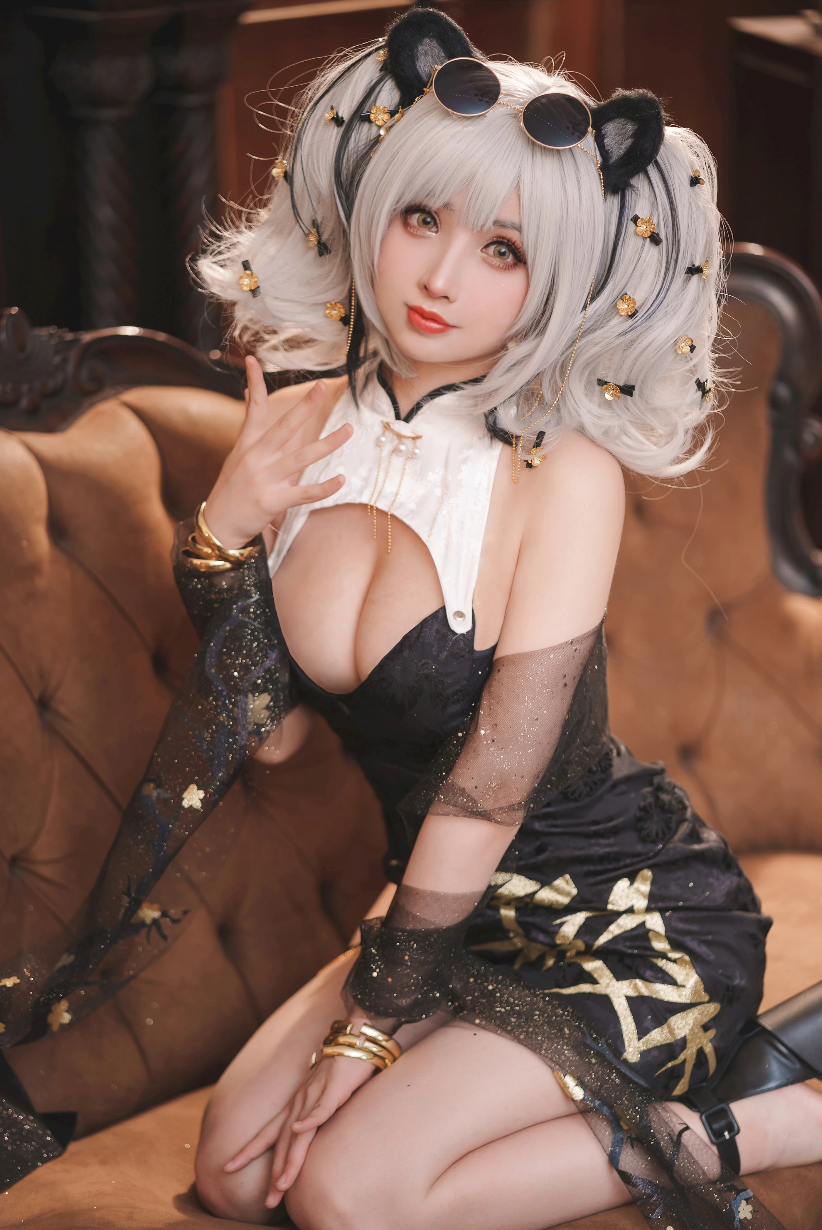 Đọc truyện hentai Tuyển tập Albums siêu phẩm Cosplay - Chap 477 - Rioko - Feater (Arknights)