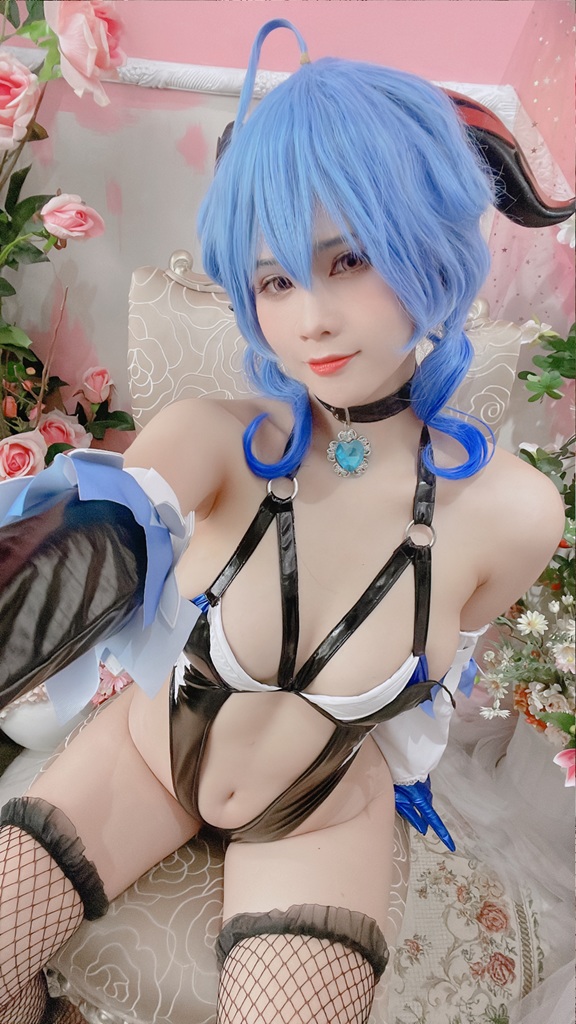 Đọc truyện hentai Tuyển tập Albums siêu phẩm Cosplay - Chap 717 - Pyon Lay – Ganyu Succubus