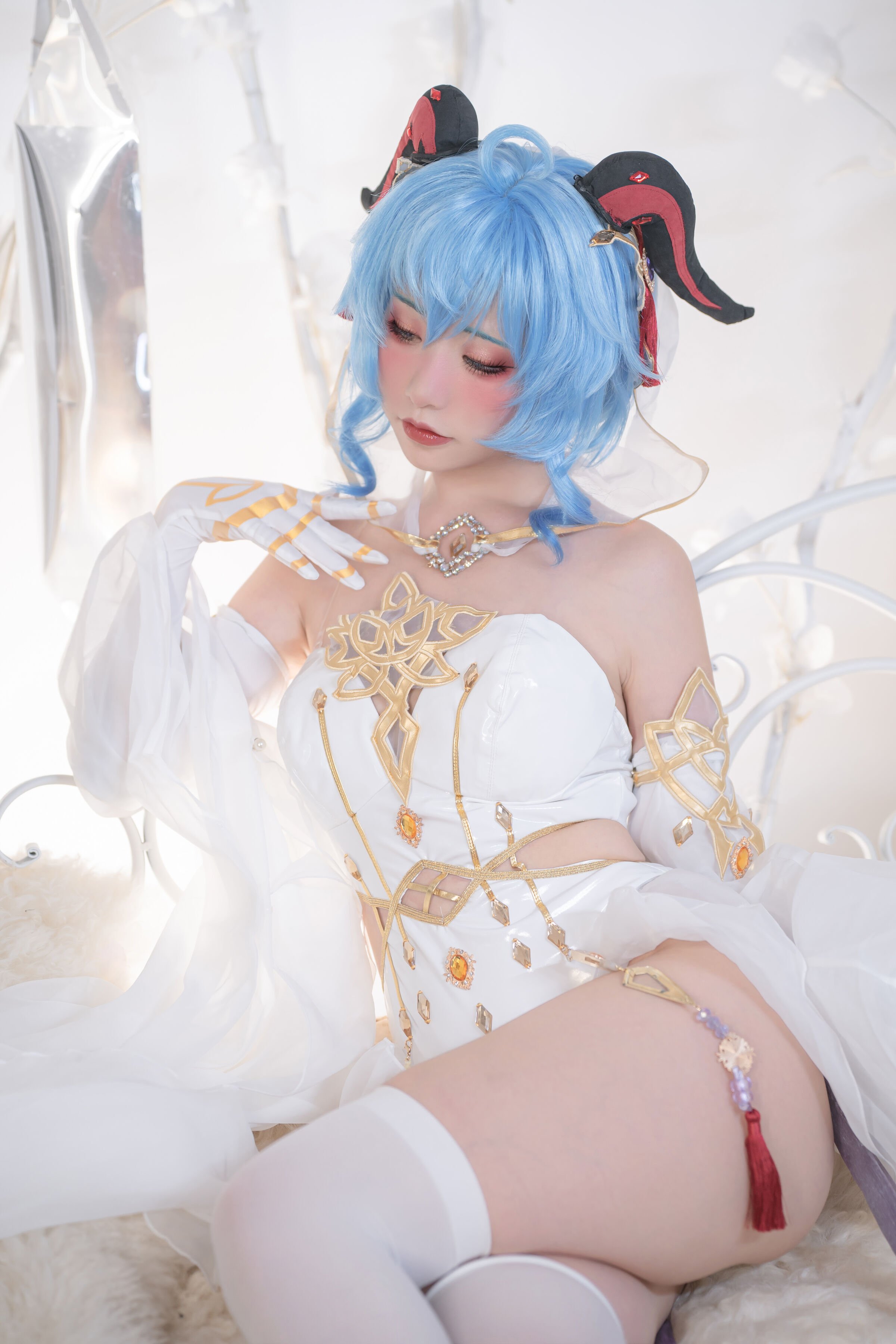 Đọc truyện hentai Tuyển tập Albums siêu phẩm Cosplay - Chap 489 - Crash Girl Meow Xiaoji & Yunshao - Genshin Impact Bride: Eula & Ganyu
