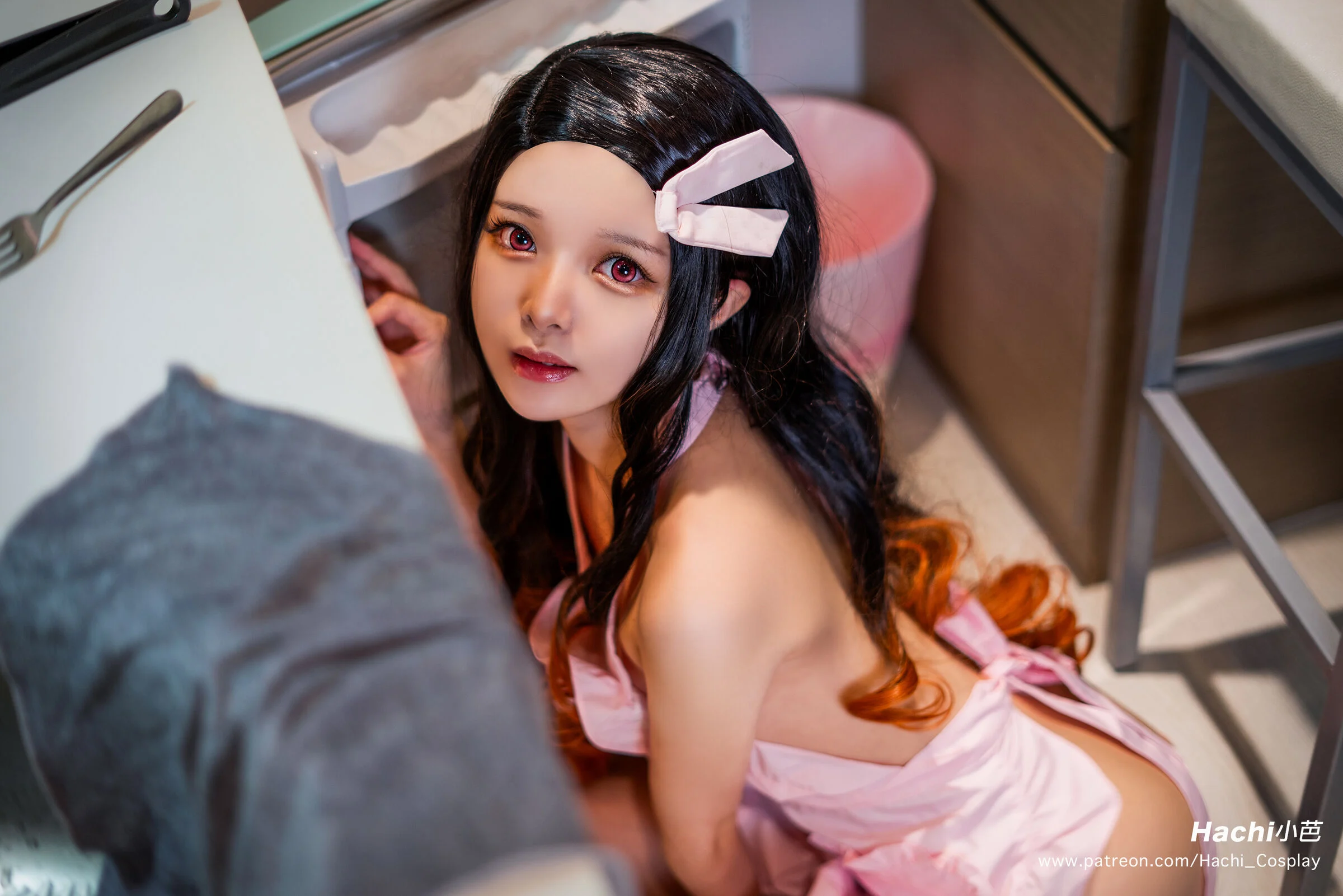 Đọc truyện hentai Tuyển tập Albums siêu phẩm Cosplay - Chap 572 - Hachi - Nezuko Apron