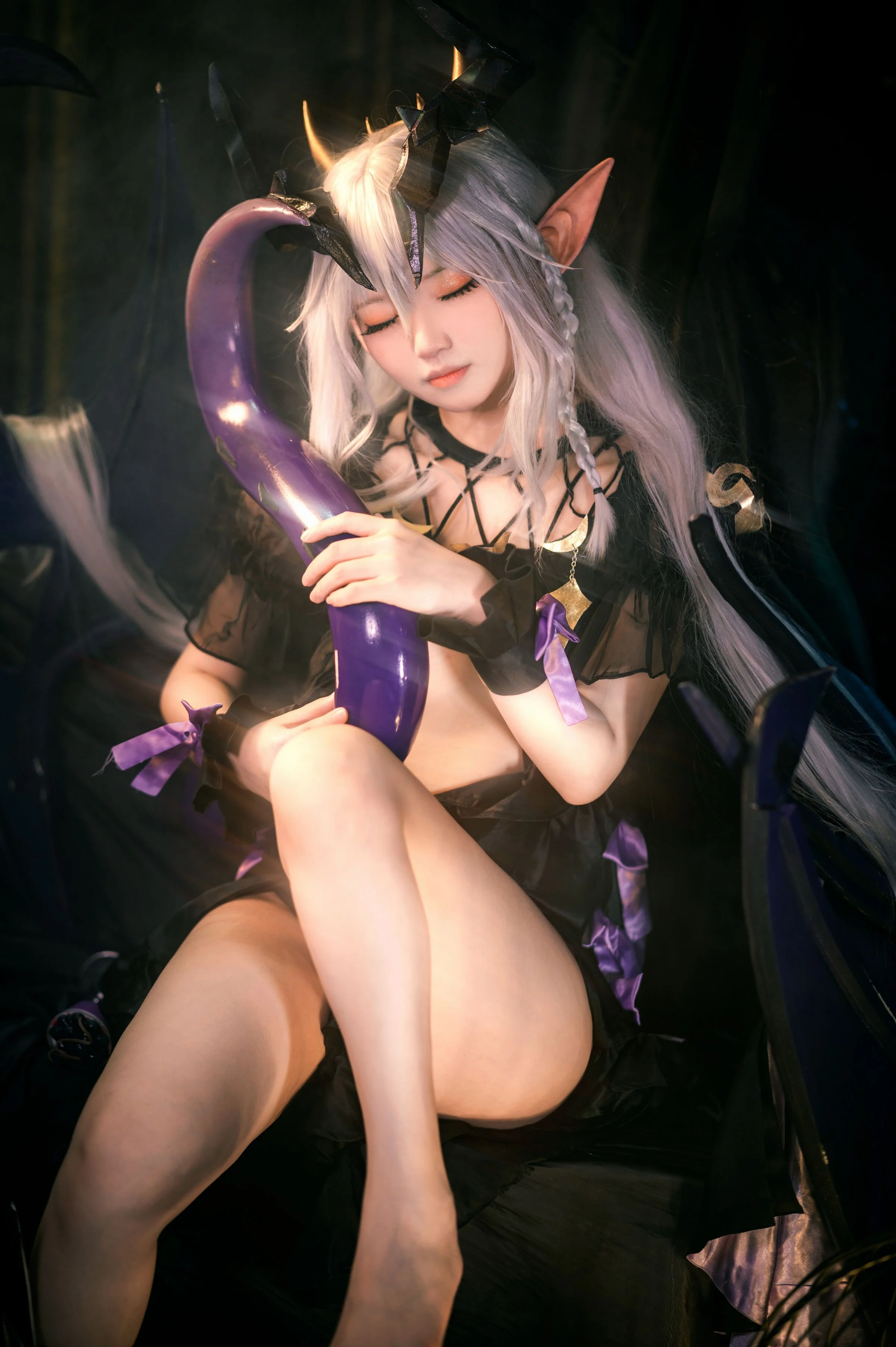 Đọc truyện hentai Tuyển tập Albums siêu phẩm Cosplay - Chap 603 - Yi Miaojun - Clover Theater Valrhona