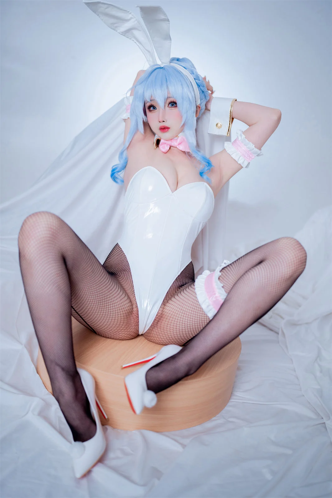 Đọc truyện hentai Tuyển tập Albums siêu phẩm Cosplay - Chap 427 - Ryoko - Snow Girl Bunny