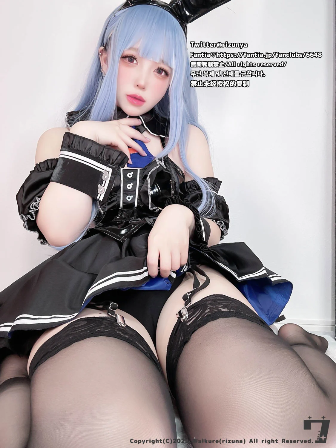 Đọc truyện hentai Tuyển tập Albums siêu phẩm Cosplay - Chap 254 - Rizuna - holliepe selfie