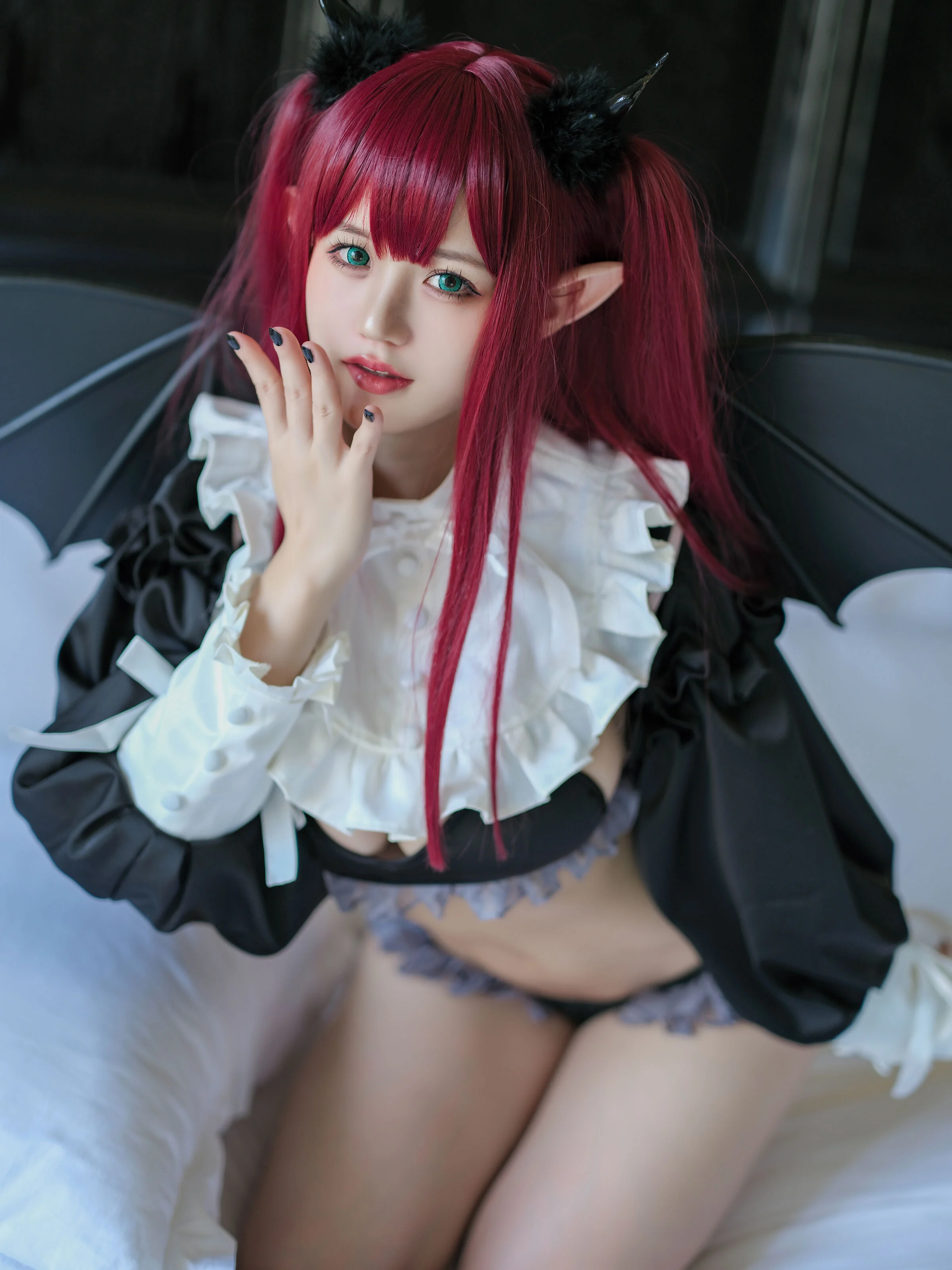 Đọc truyện hentai Tuyển tập Albums siêu phẩm Cosplay - Chap 440 - Chiyo Ogura - Dream Demon Disturbs Leeds 20p