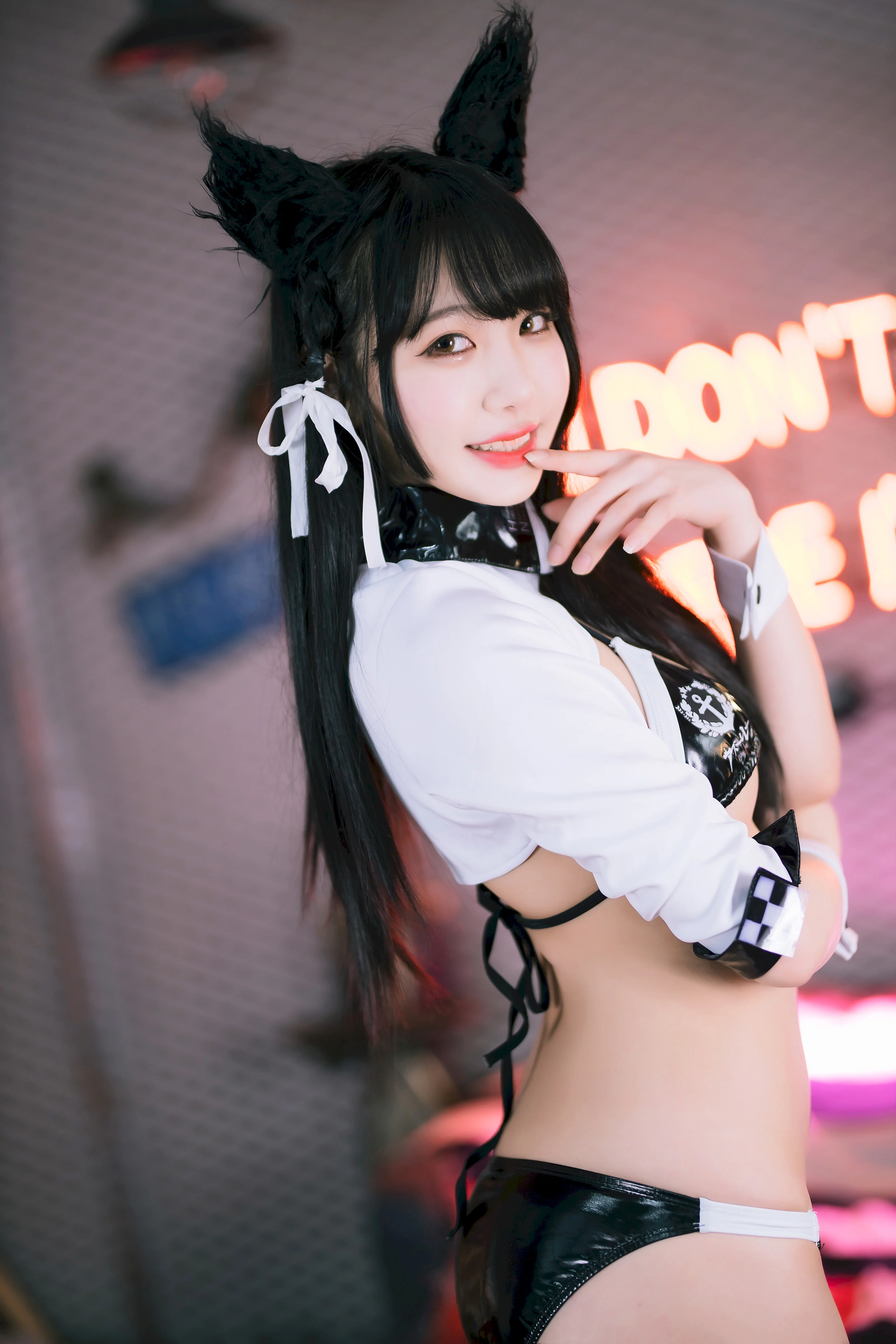 Đọc truyện hentai Tuyển tập Albums siêu phẩm Cosplay - Chap 501 - Sooflower - Atago Racing Queen