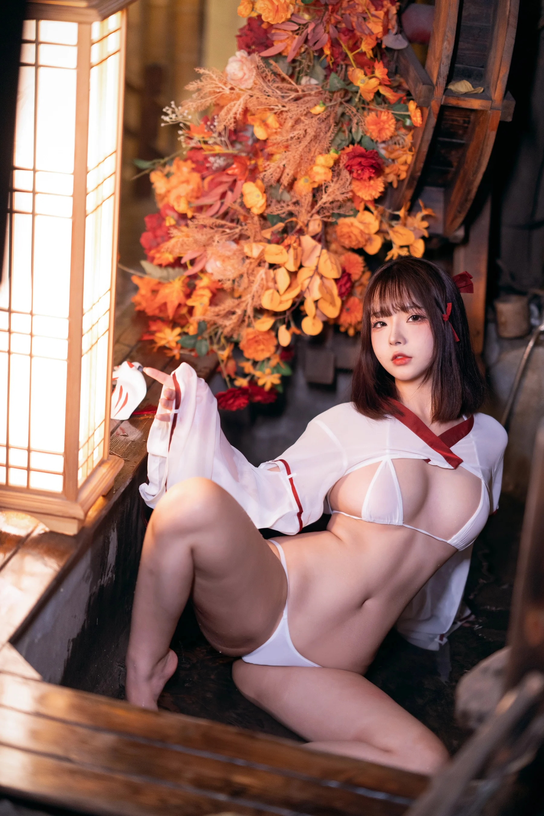 Đọc truyện hentai Tuyển tập Albums siêu phẩm Cosplay - Chap 147 - yuuhui Tamaki - Vu nữ đền thờ
