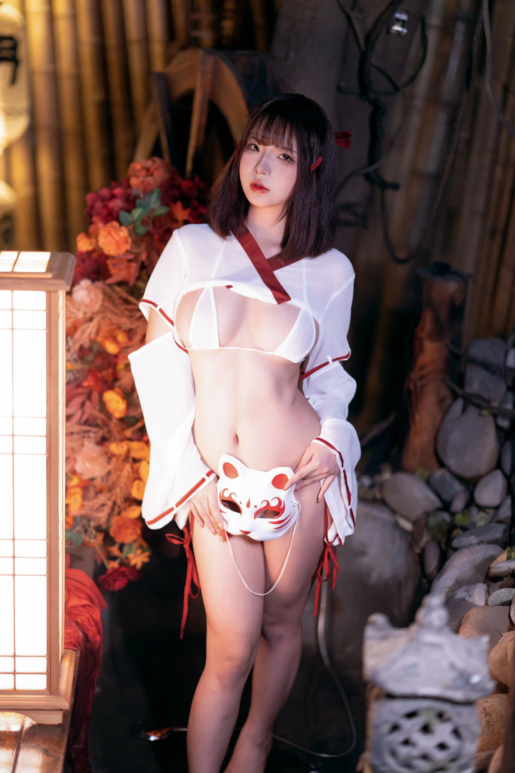 Đọc truyện hentai Tuyển tập Albums siêu phẩm Cosplay - Chap 147 - yuuhui Tamaki - Vu nữ đền thờ