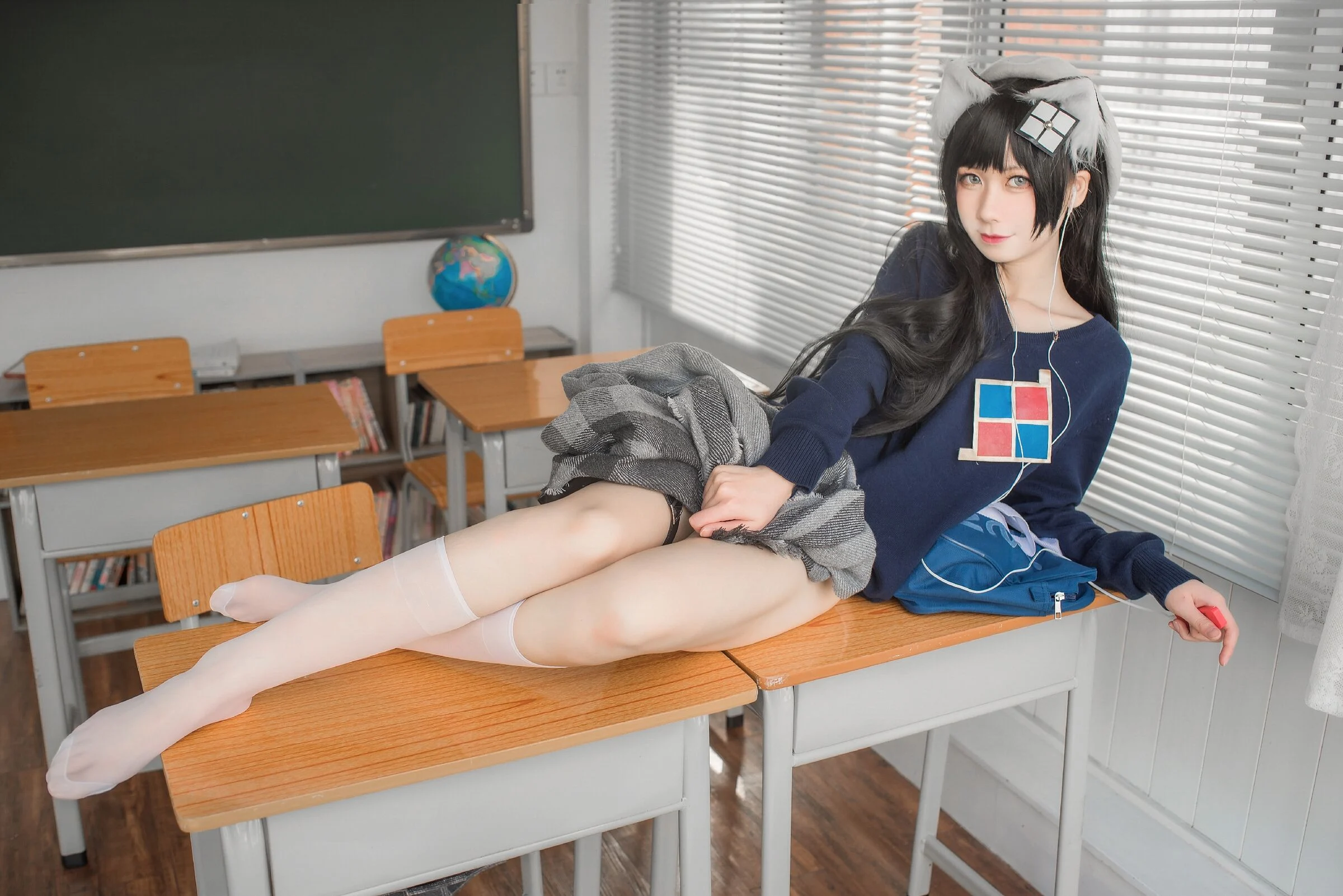 Đọc truyện hentai Tuyển tập Albums siêu phẩm Cosplay - Chap 27 - Izumi Izumi Momoko – Girls Frontline Style 95