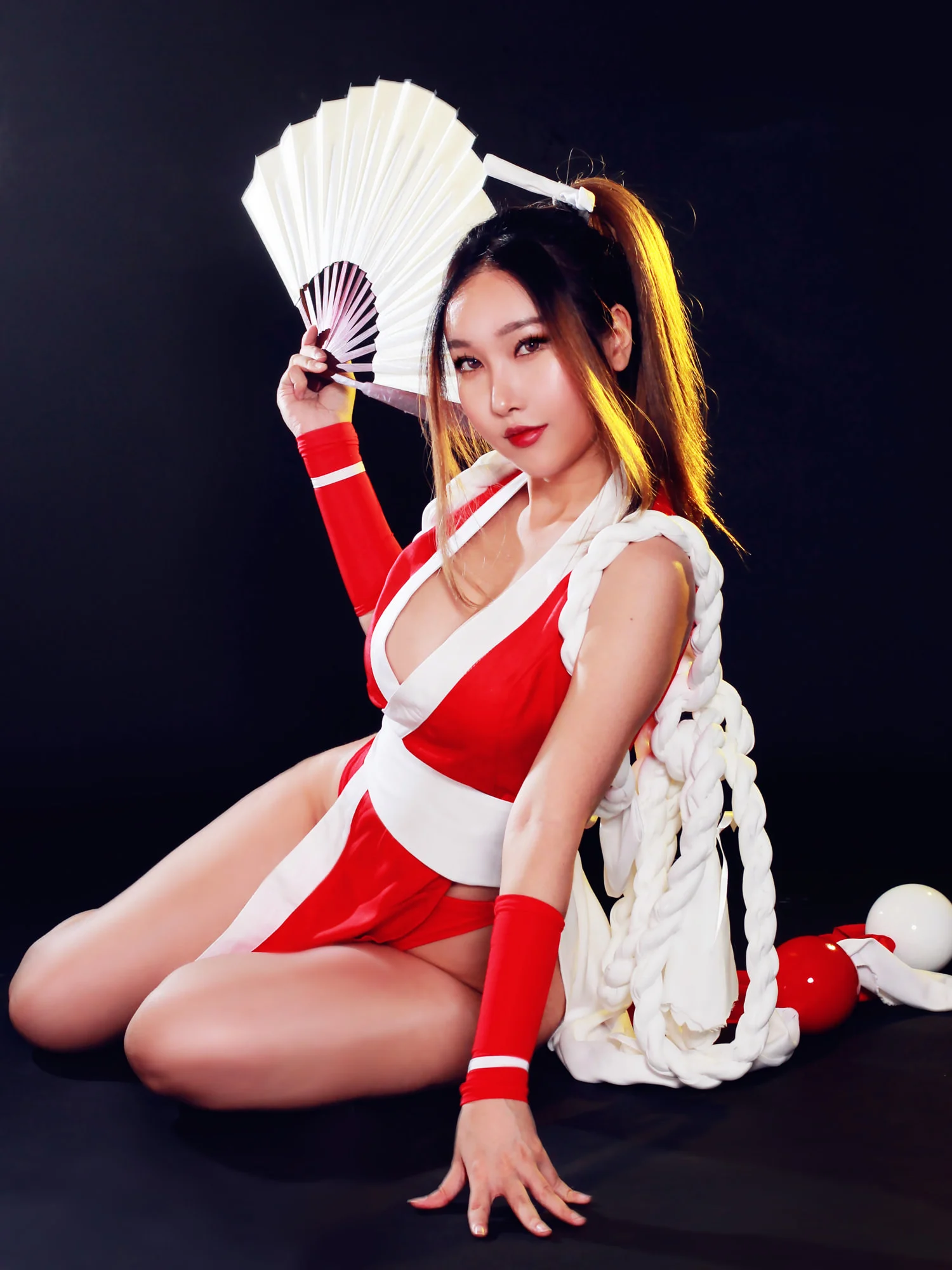 Đọc truyện hentai Tuyển tập Albums siêu phẩm Cosplay - Chap 563 - Rinnie Riot - Mai Shiranui
