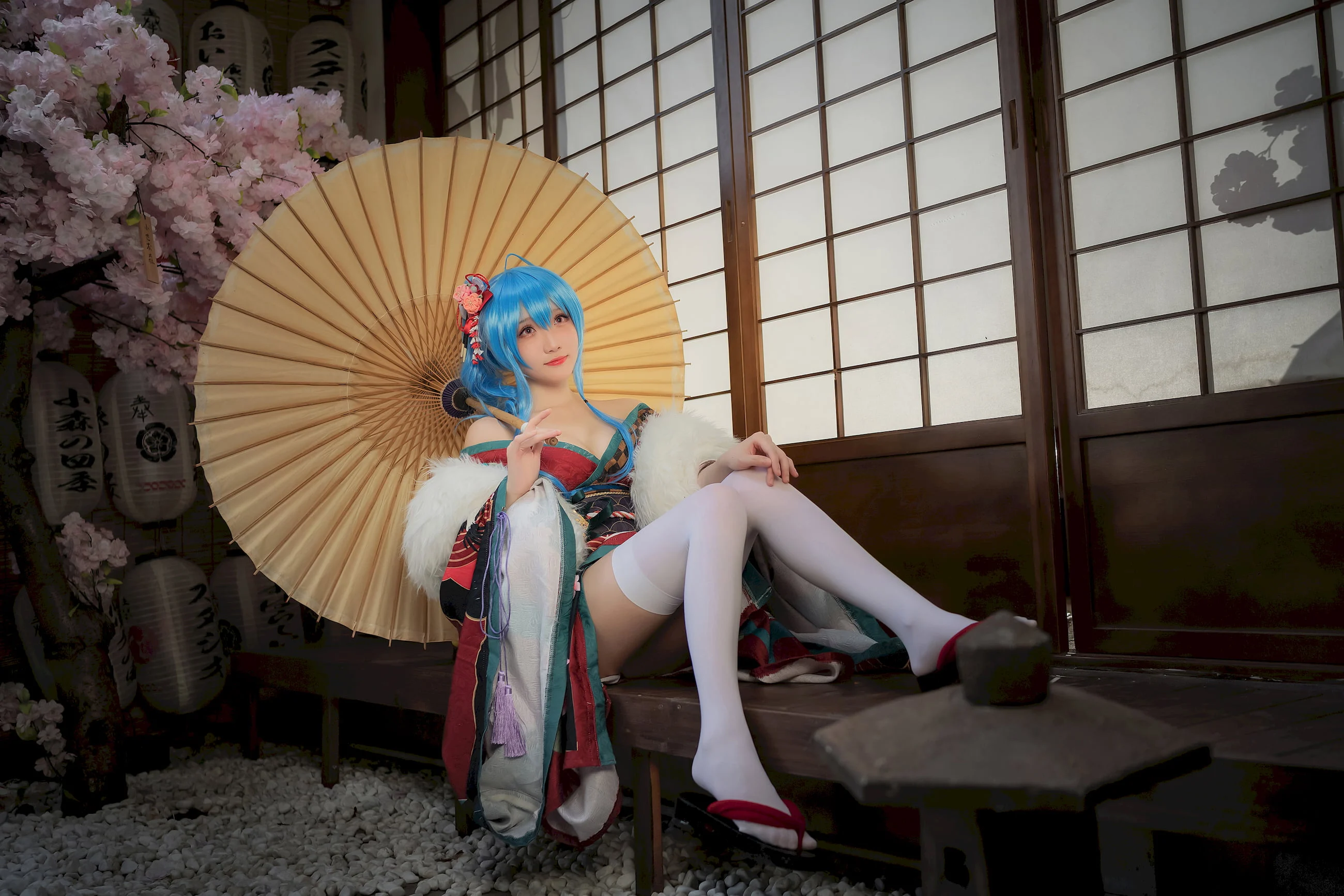 Đọc truyện hentai Tuyển tập Albums siêu phẩm Cosplay - Chap 720 - [Guashi Sauce] St. Louis Moonlight Drink