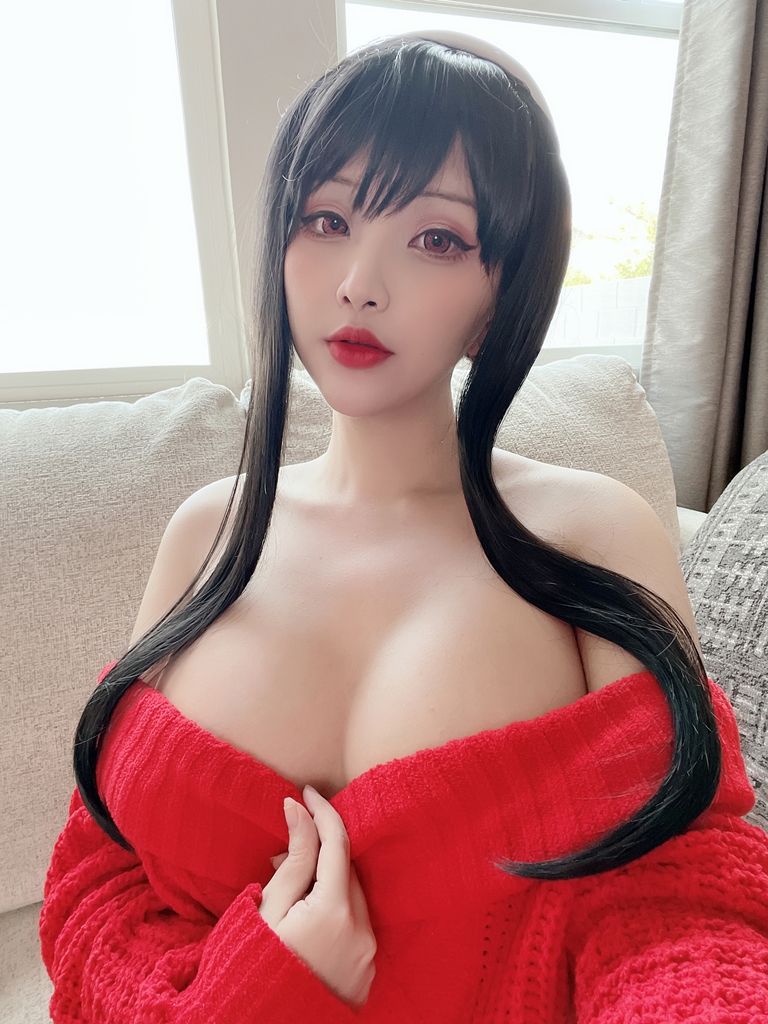 Đọc truyện hentai Tuyển tập Albums siêu phẩm Cosplay - Chap 142 - Hana Bunny – Yor Forger Red Sweater