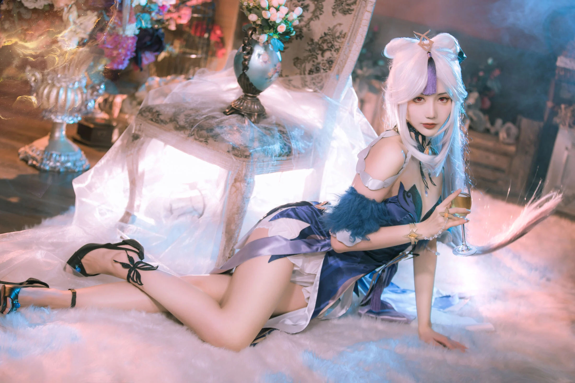 Đọc truyện hentai Tuyển tập Albums siêu phẩm Cosplay - Chap 376 - KisaragiAsh - Váy dạ hội hoa lan Ningguang