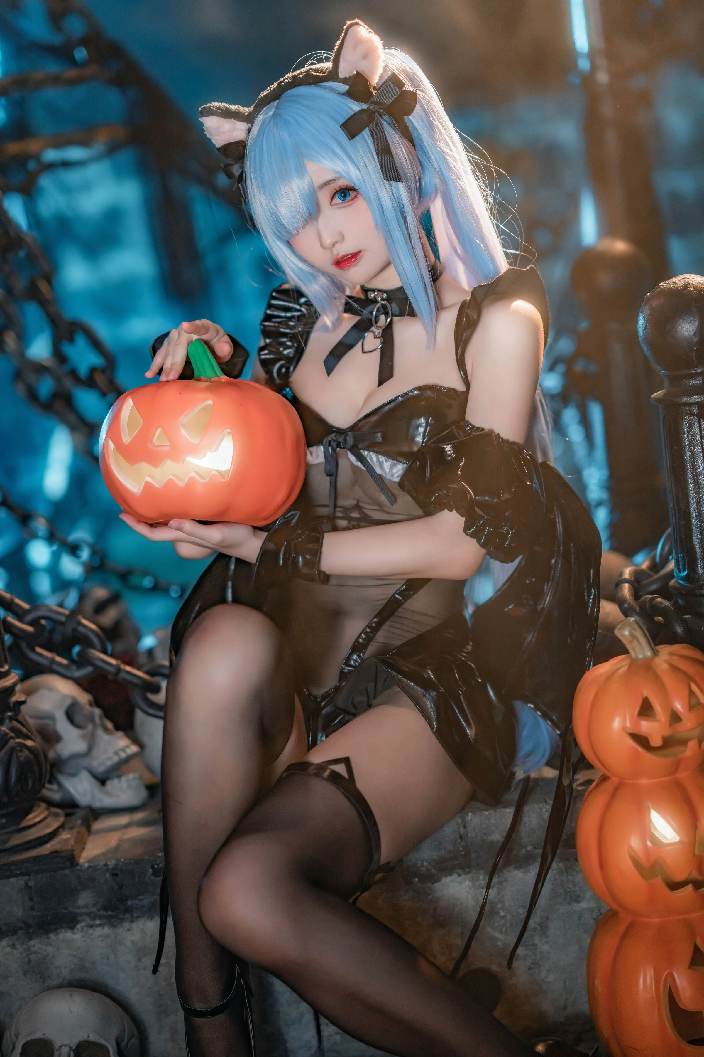 Đọc truyện hentai Tuyển tập Albums siêu phẩm Cosplay - Chap 150 - Azur Lane Janus Halloween Meow Meow Đêm kinh dị