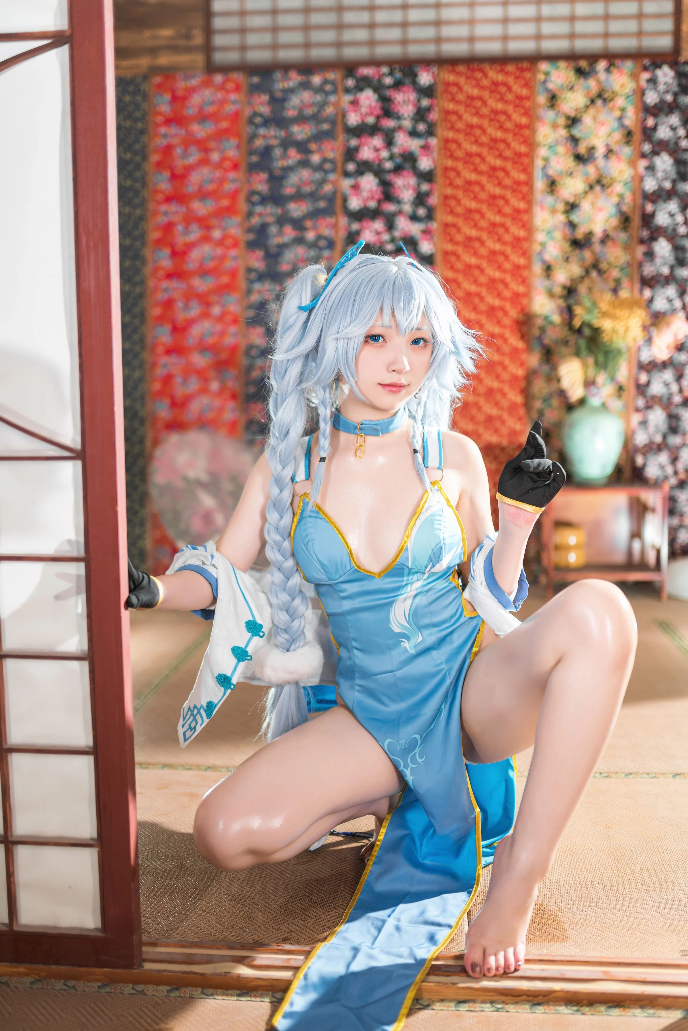 Đọc truyện hentai Tuyển tập Albums siêu phẩm Cosplay - Chap 466 - Flower Bell PA15 - Delphinium Charm