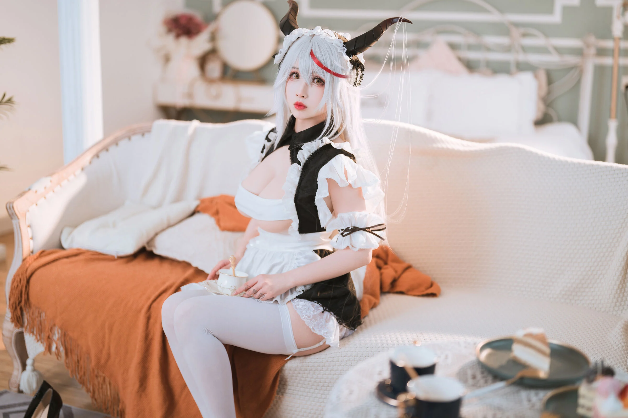 Đọc truyện hentai Tuyển tập Albums siêu phẩm Cosplay - Chap 88 - Rioko Ryoko - Cô hầu gái rồng của Minato