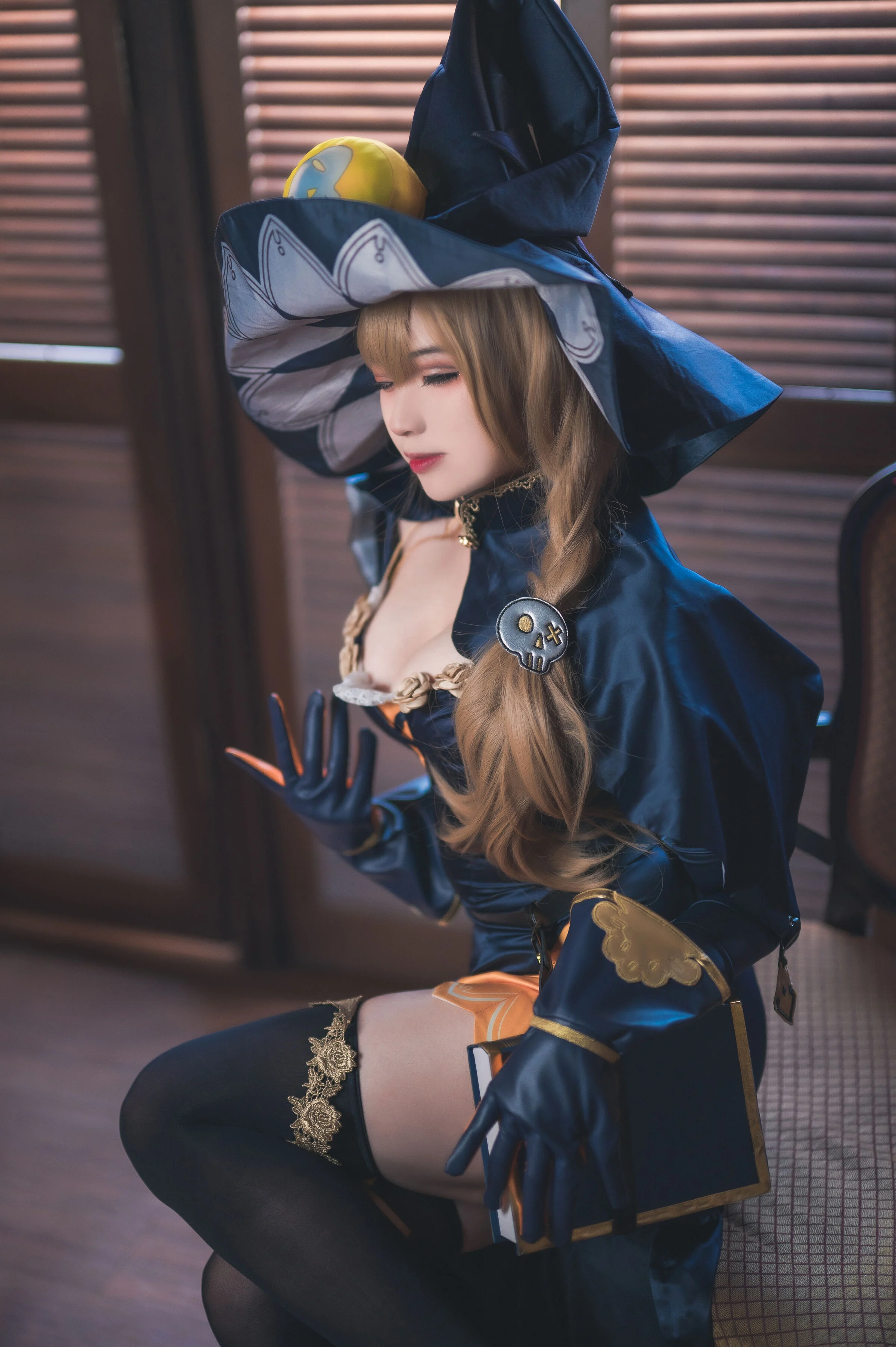 Đọc truyện hentai Tuyển tập Albums siêu phẩm Cosplay - Chap 570 - [Hatori Sama] Lisa Halloween (Genshin Impact)
