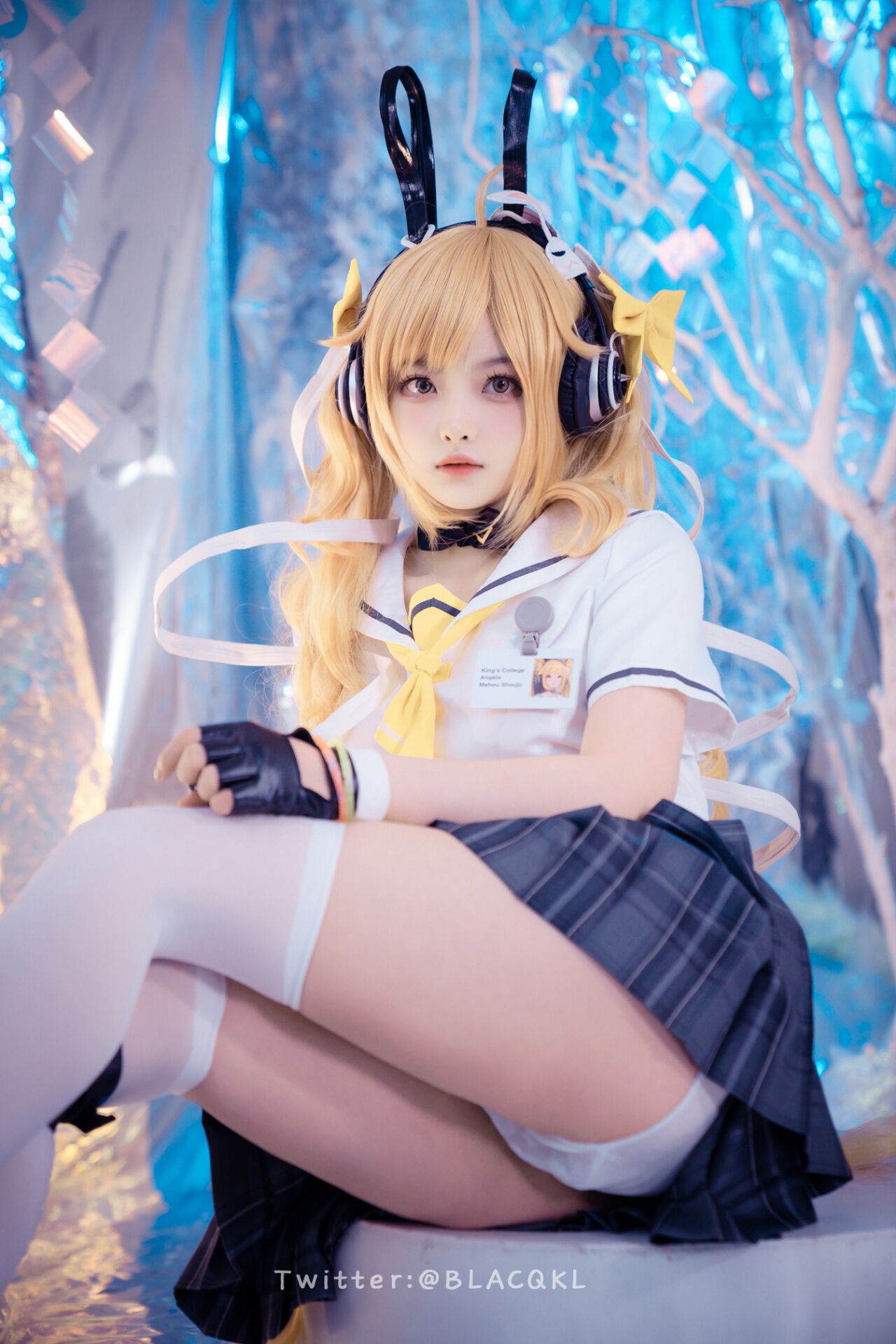 Đọc truyện hentai Tuyển tập Albums siêu phẩm Cosplay - Chap 600 - Bai Li loves chocolate - Angela