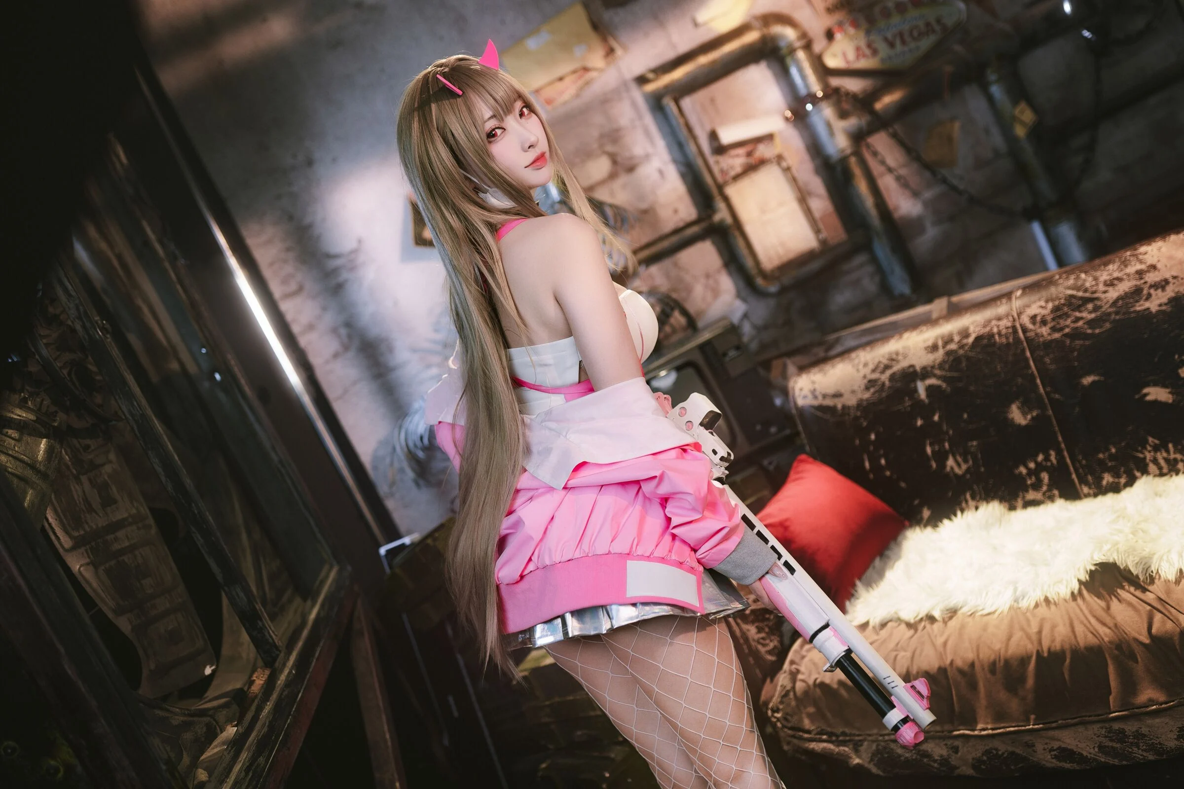 Đọc truyện hentai Tuyển tập Albums siêu phẩm Cosplay - Chap 338 - Sakura Miyamoto - Viper