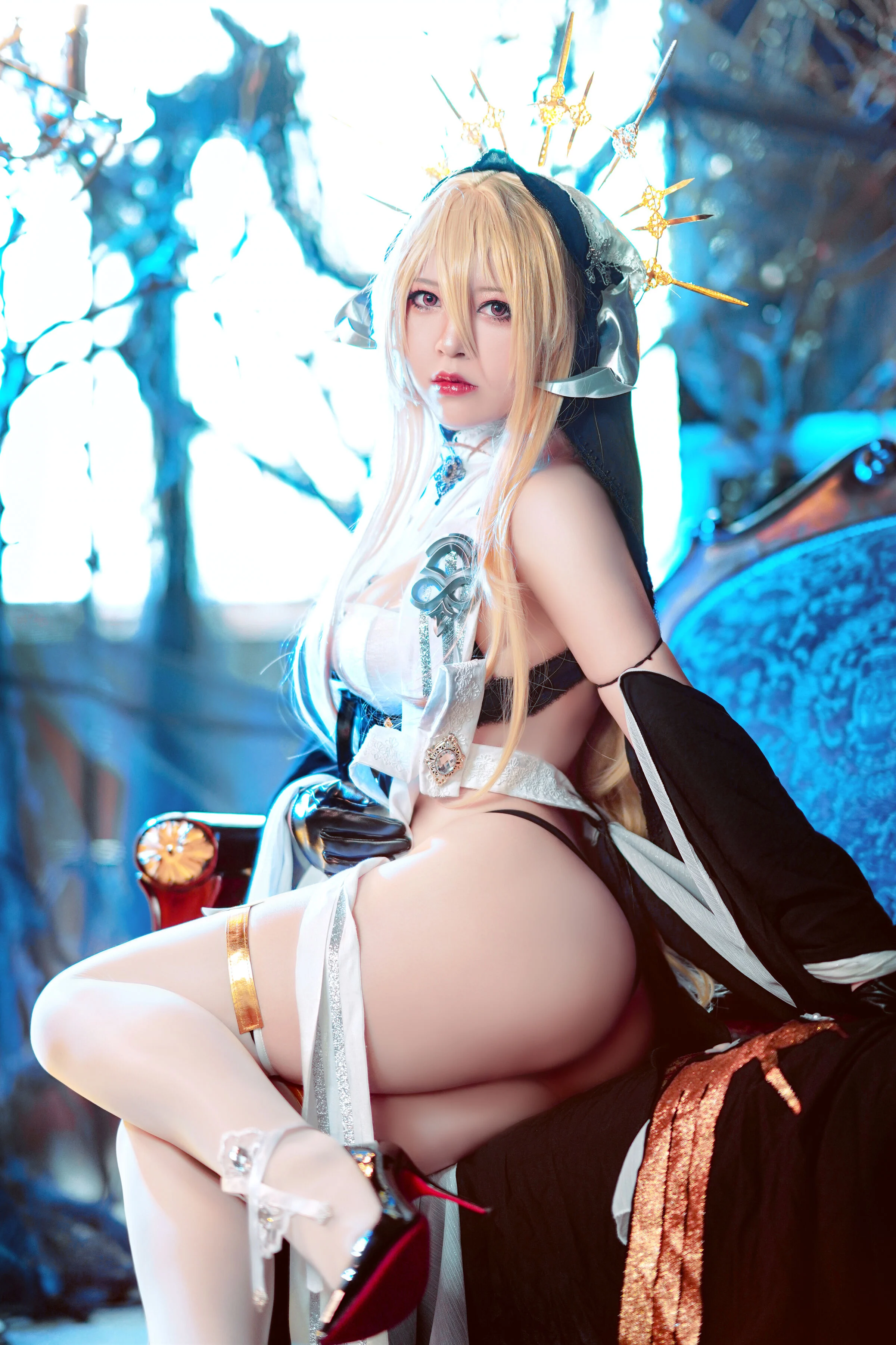 Đọc truyện hentai Tuyển tập Albums siêu phẩm Cosplay - Chap 287 - Half-Half-Child Implacable Nun