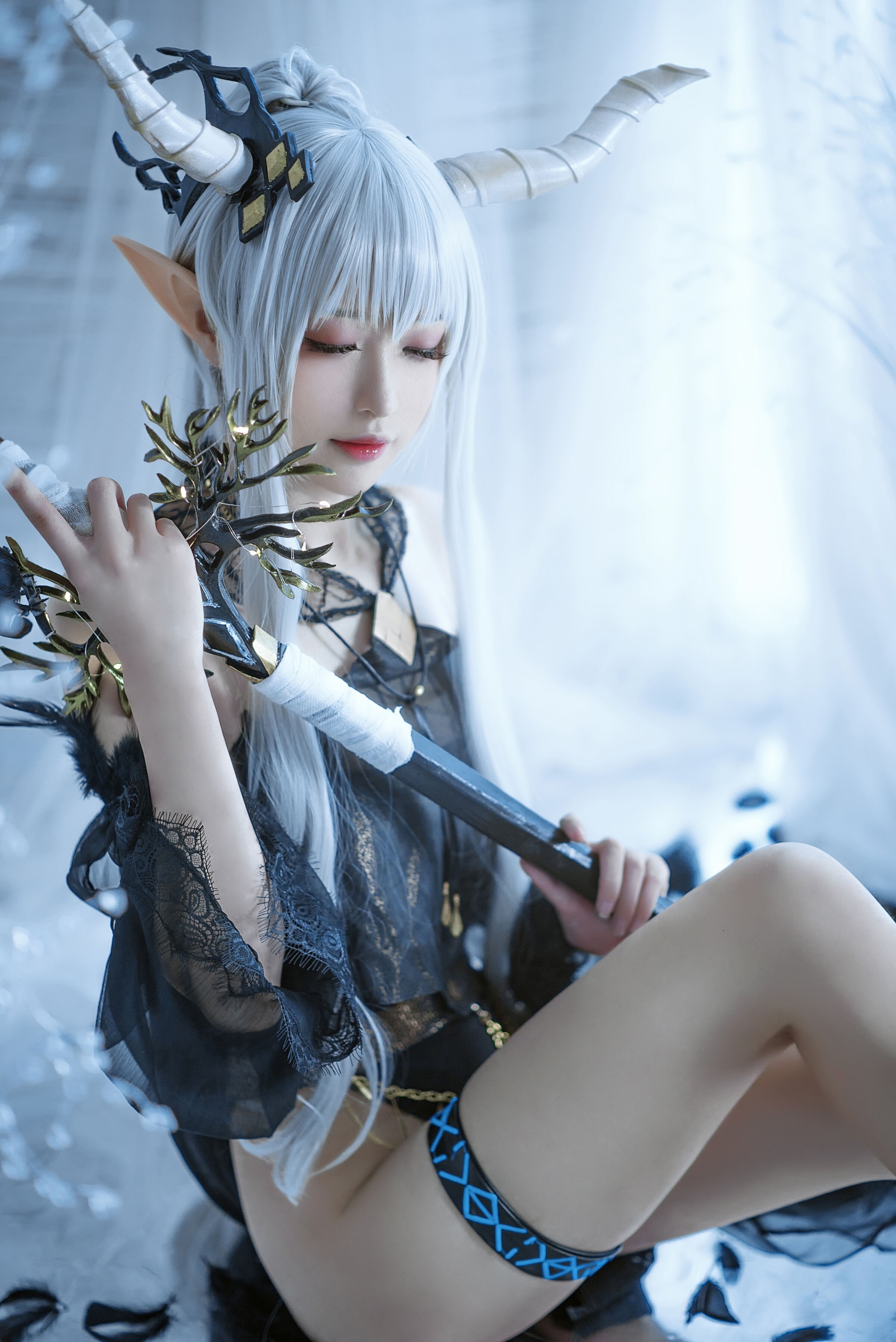 Đọc truyện hentai Tuyển tập Albums siêu phẩm Cosplay - Chap 431 - Messie Huang - Shining