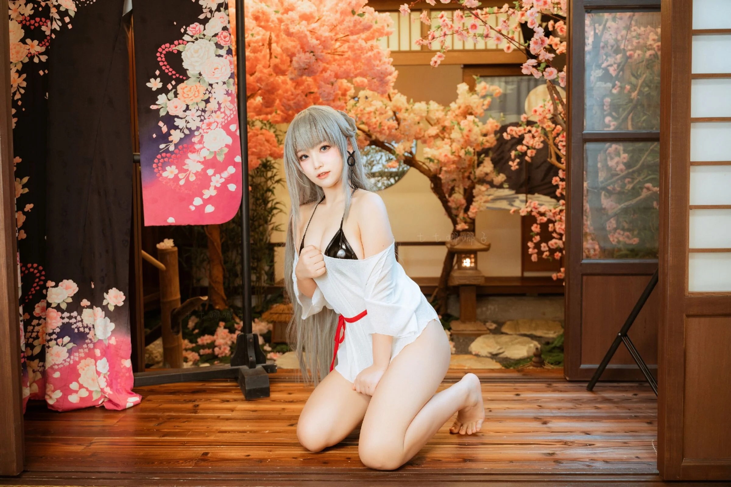 Đọc truyện hentai Tuyển tập Albums siêu phẩm Cosplay - Chap 221 - Qiqi Nanazi Mainz