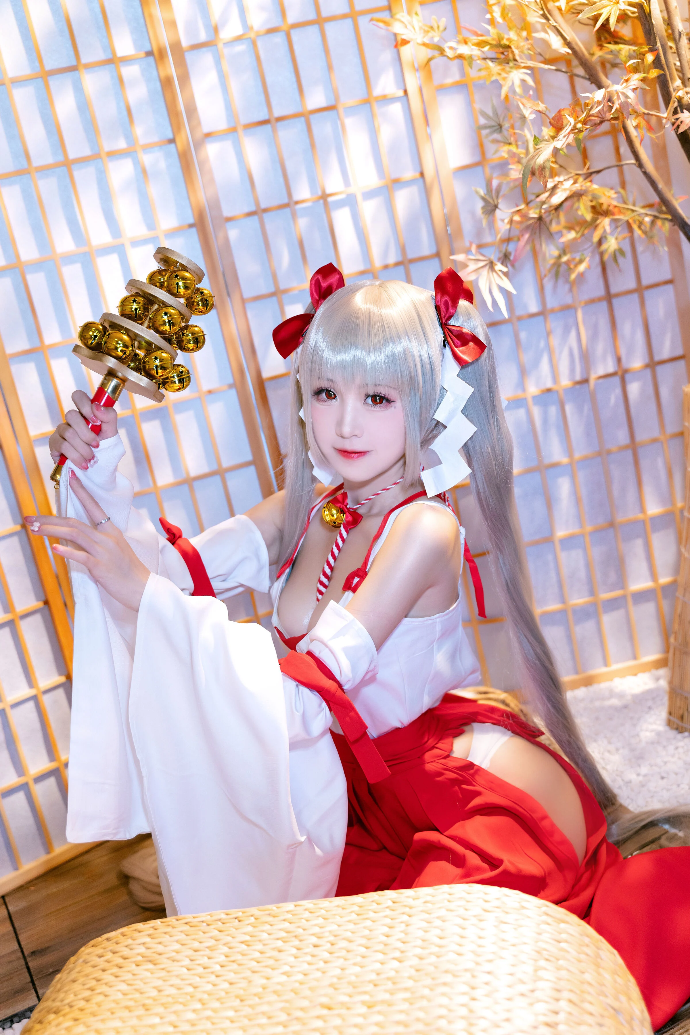 Đọc truyện hentai Tuyển tập Albums siêu phẩm Cosplay - Chap 615 - miko - Awesome witch