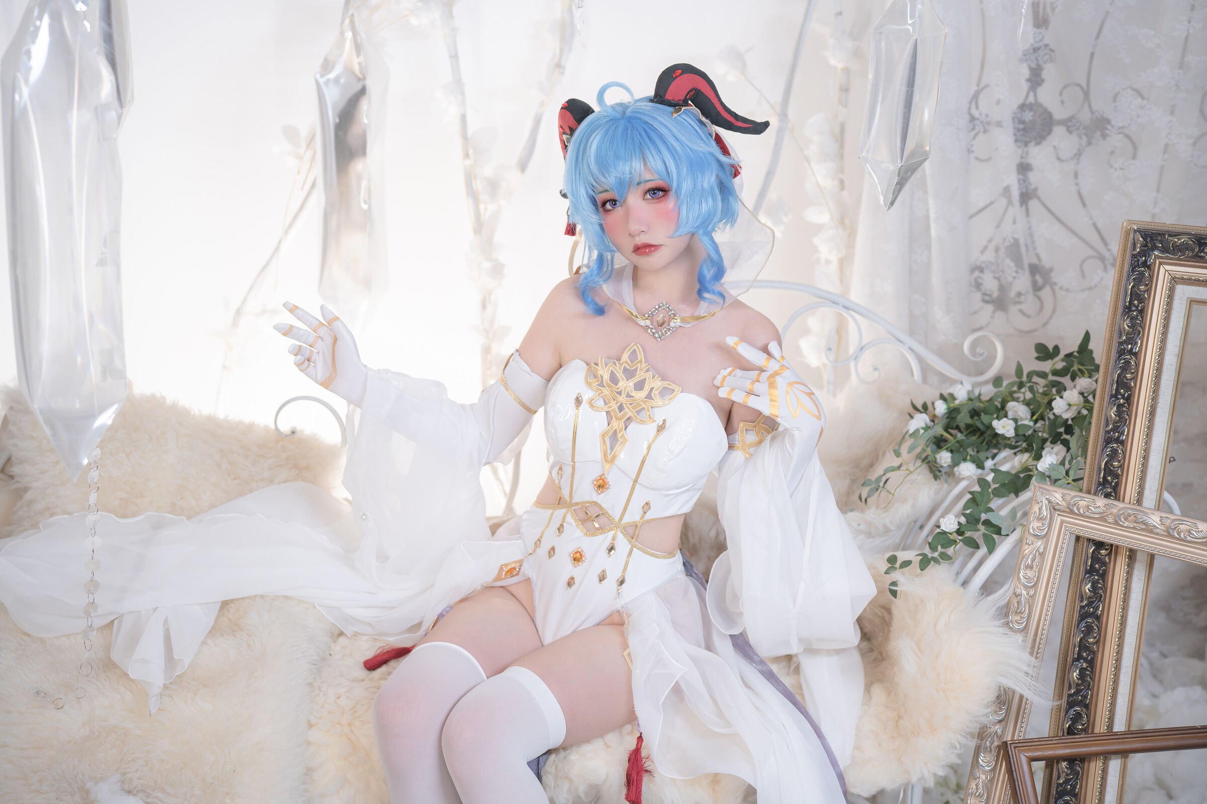 Đọc truyện hentai Tuyển tập Albums siêu phẩm Cosplay - Chap 489 - Crash Girl Meow Xiaoji & Yunshao - Genshin Impact Bride: Eula & Ganyu