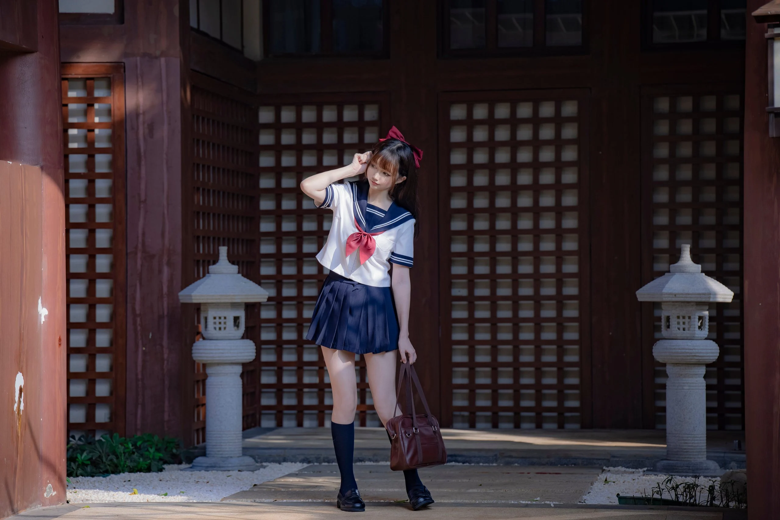 Đọc truyện hentai Tuyển tập Albums siêu phẩm Cosplay - Chap 608 - [Nagisa Mamono] High School Girl is Day and Night