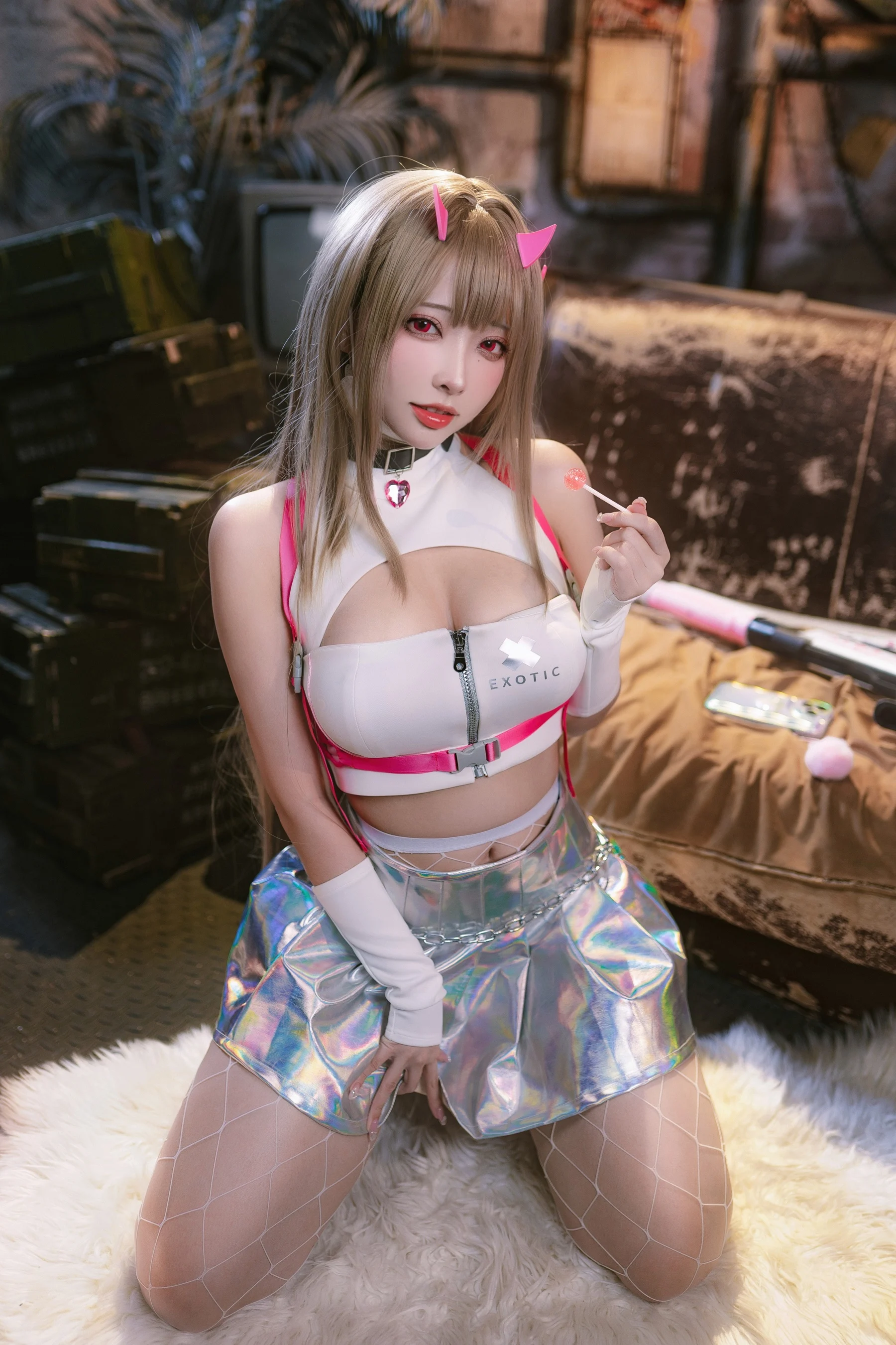 Đọc truyện hentai Tuyển tập Albums siêu phẩm Cosplay - Chap 338 - Sakura Miyamoto - Viper