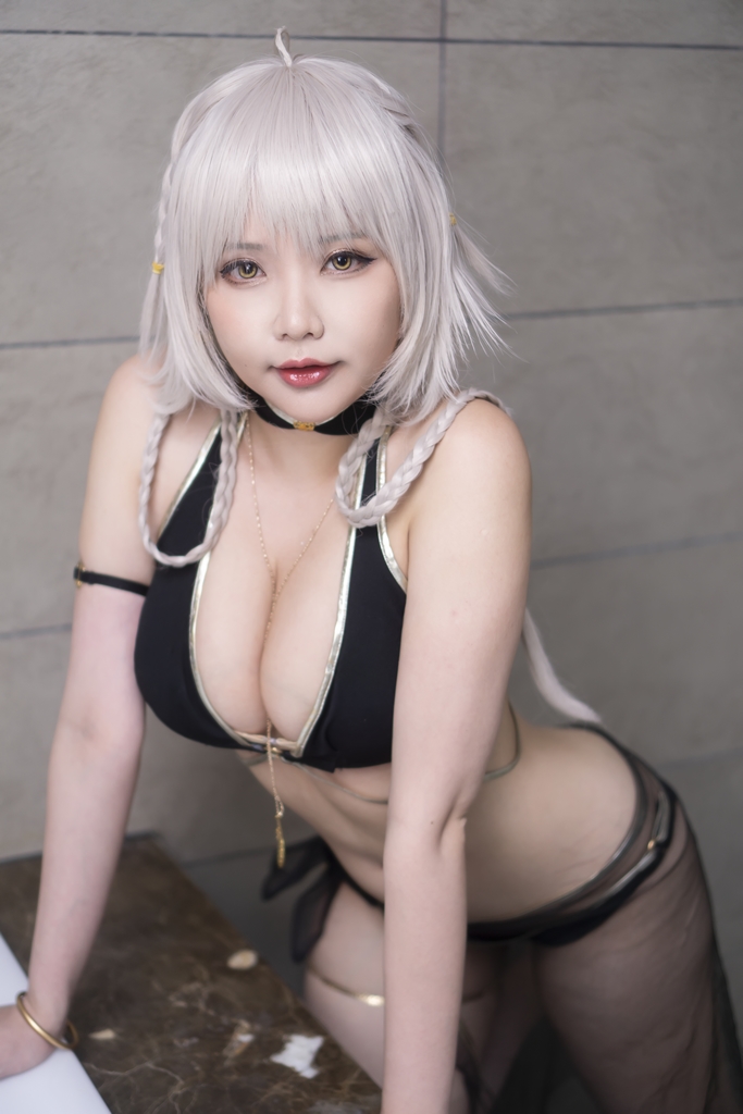 Đọc truyện hentai Tuyển tập Albums siêu phẩm Cosplay - Chap 688 - Hana Bunny – Jeanne Alter Swimsuit