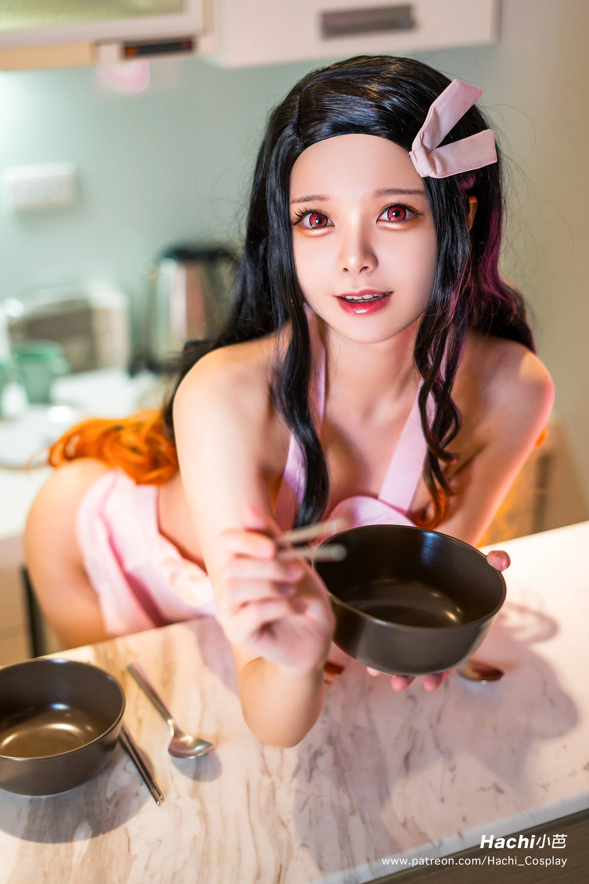 Đọc truyện hentai Tuyển tập Albums siêu phẩm Cosplay - Chap 572 - Hachi - Nezuko Apron