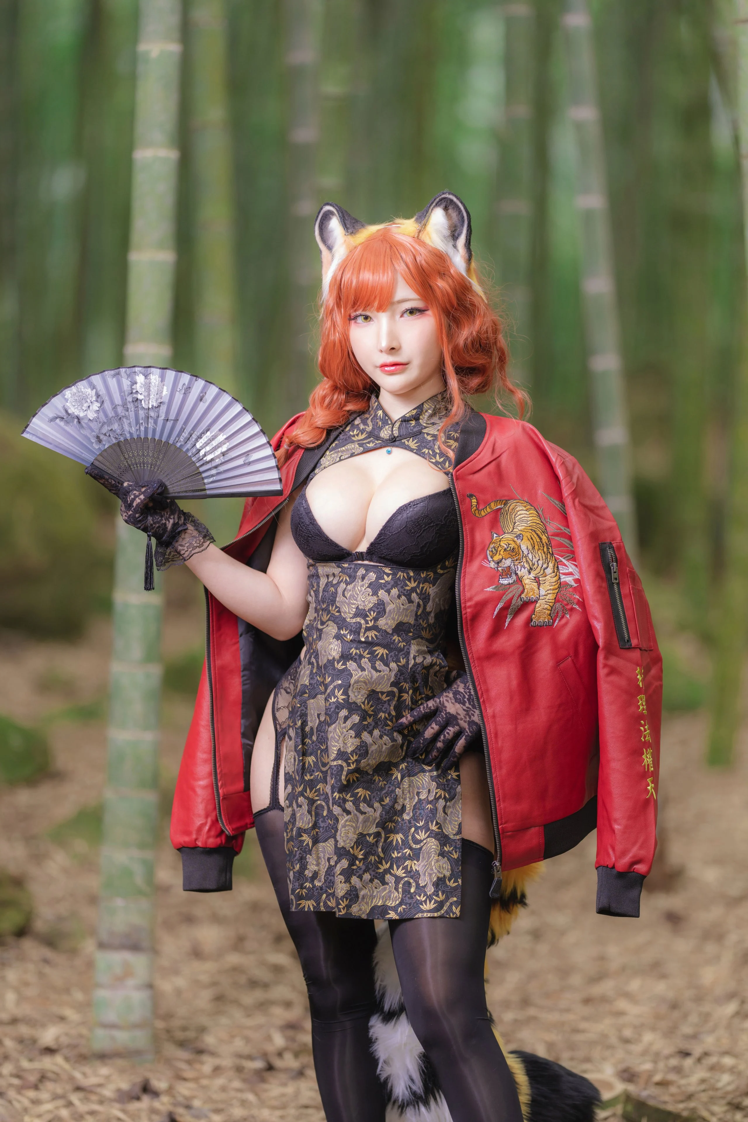 Đọc truyện hentai Tuyển tập Albums siêu phẩm Cosplay - Chap 641 - [Fantasy Factory] Tiger CheongSam