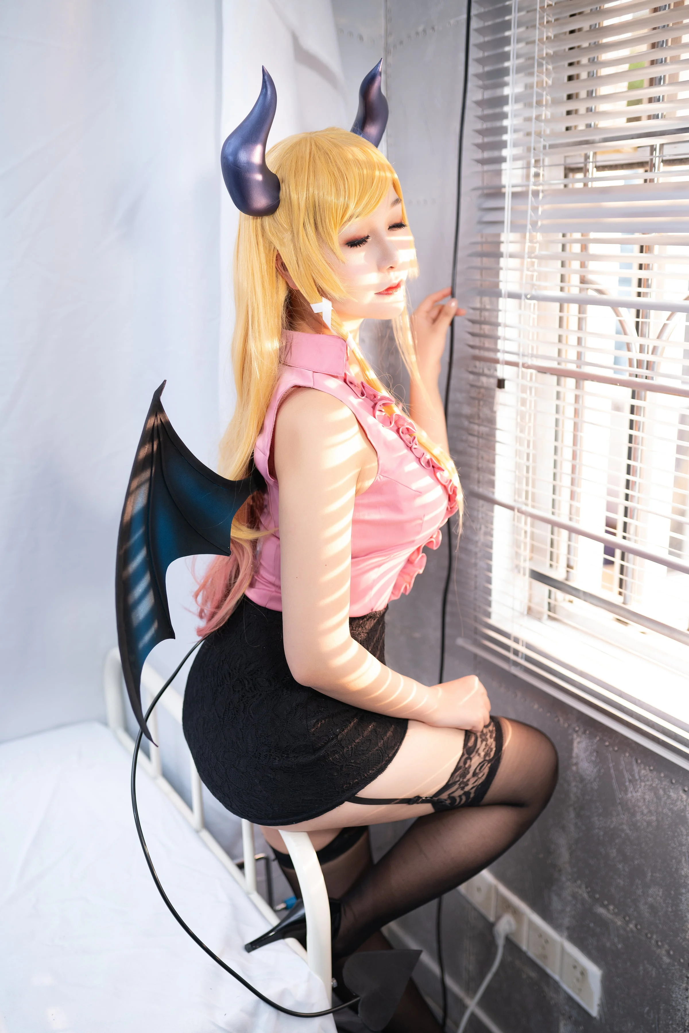 Đọc truyện hentai Tuyển tập Albums siêu phẩm Cosplay - Chap 731 - [Santou Miido] Teacher Kokku (Choko Iyutsuki)