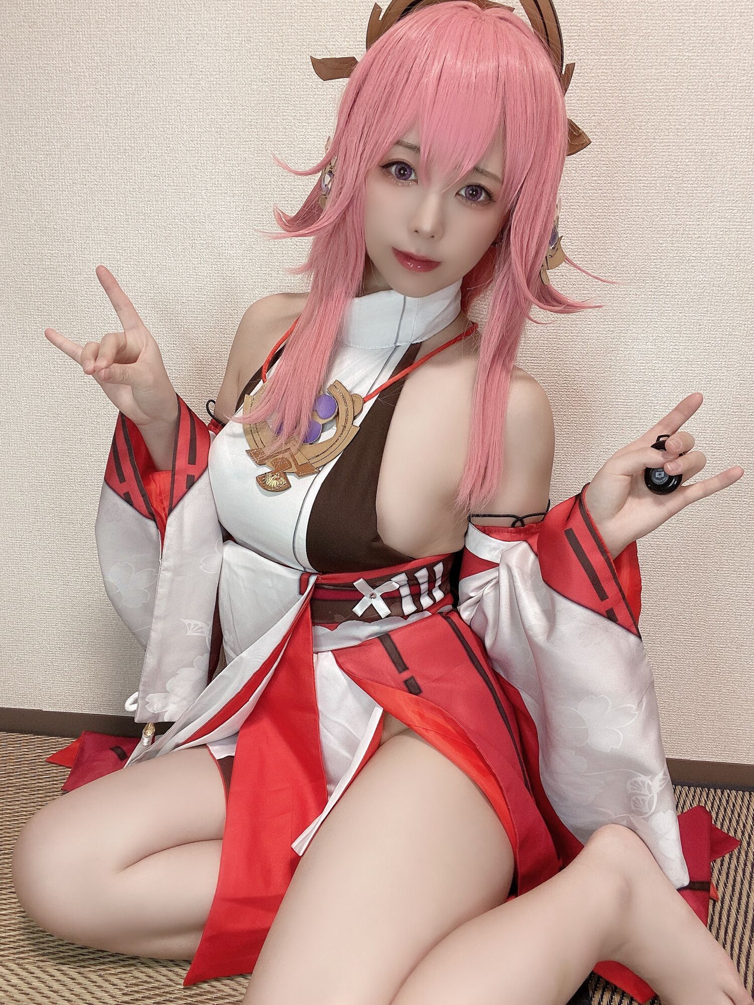 Đọc truyện hentai Tuyển tập Albums siêu phẩm Cosplay - Chap 490 - Rizuna - Yae Miko Cosplay