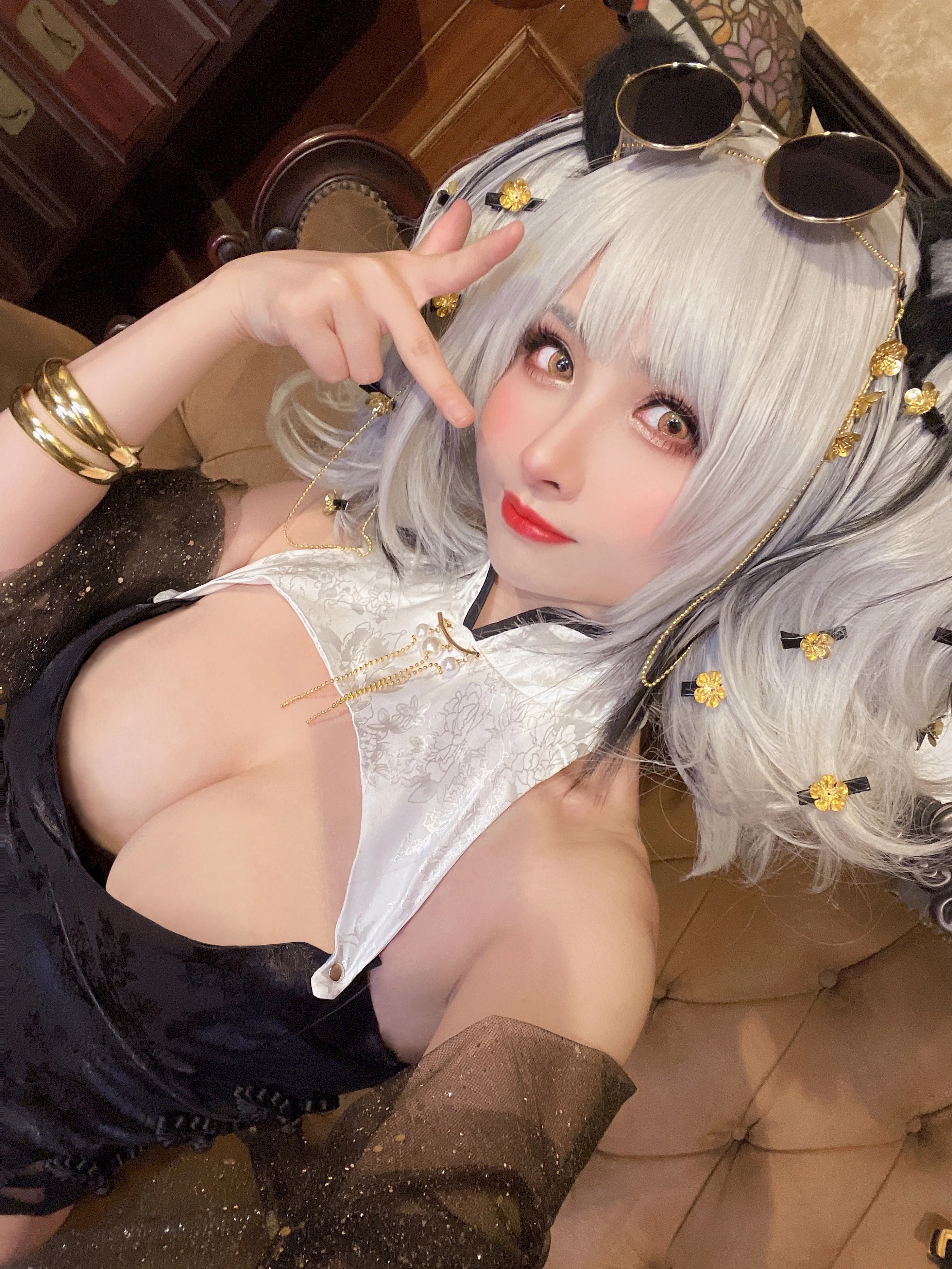Đọc truyện hentai Tuyển tập Albums siêu phẩm Cosplay - Chap 492 - Rioko - Feater (Arknights)