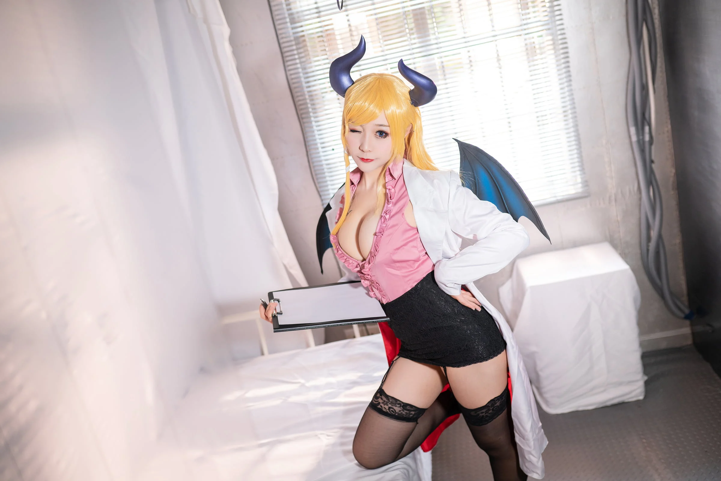 Đọc truyện hentai Tuyển tập Albums siêu phẩm Cosplay - Chap 731 - [Santou Miido] Teacher Kokku (Choko Iyutsuki)